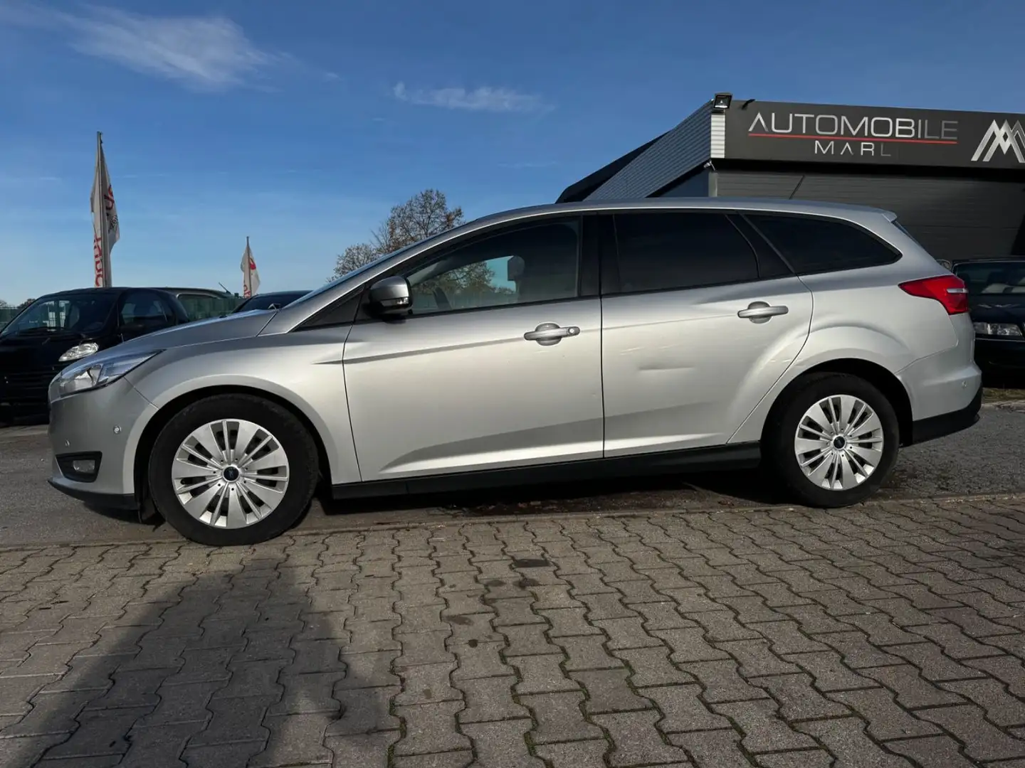 Ford Focus Turnier Business|KLIMA|PDC|SERVO|ZENTRAL| Zilver - 2
