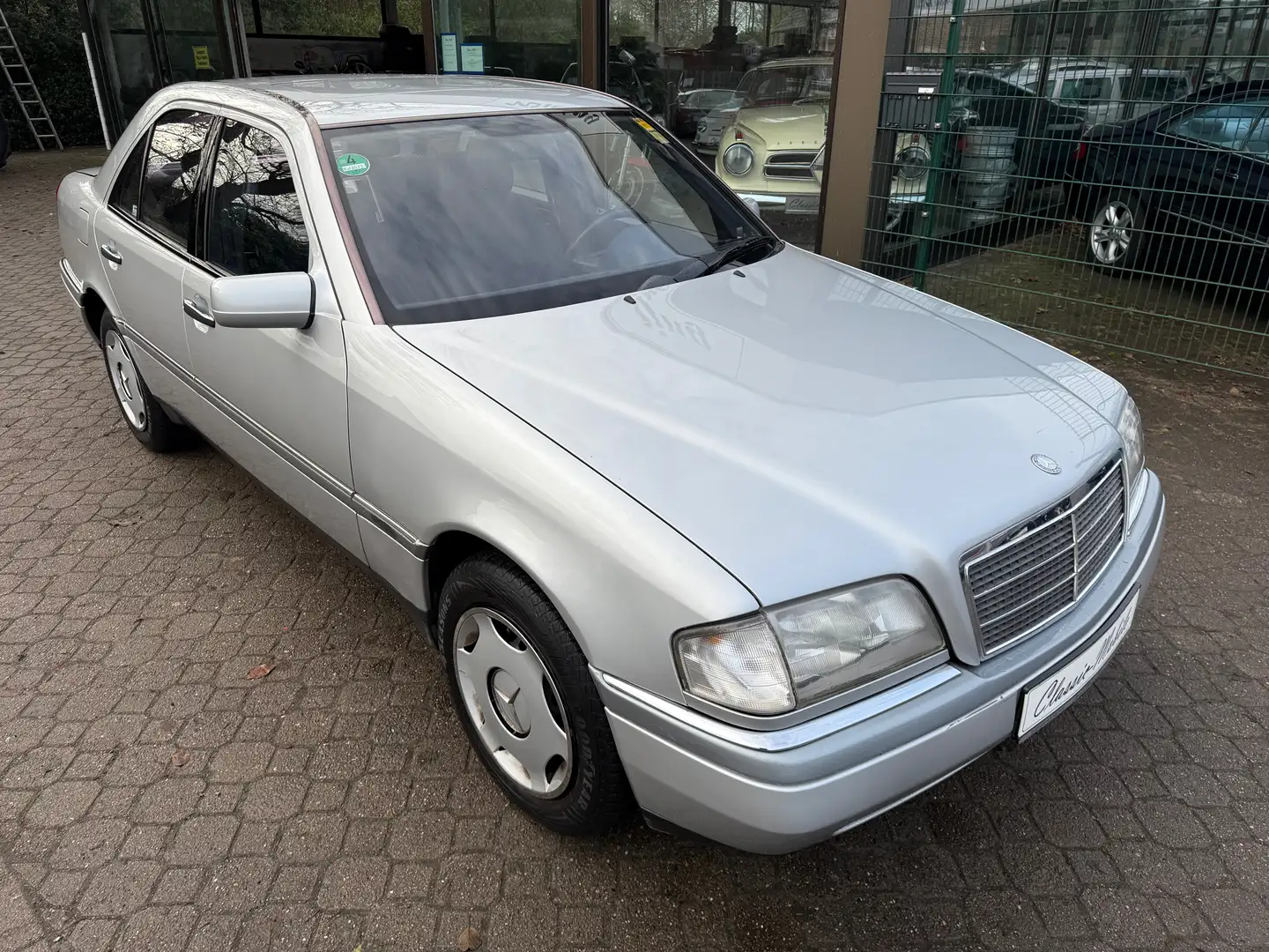 Mercedes-Benz C 180 Elegance W202 *nur 127 TKM*HU neu*Automatik*eSD* Argent - 1
