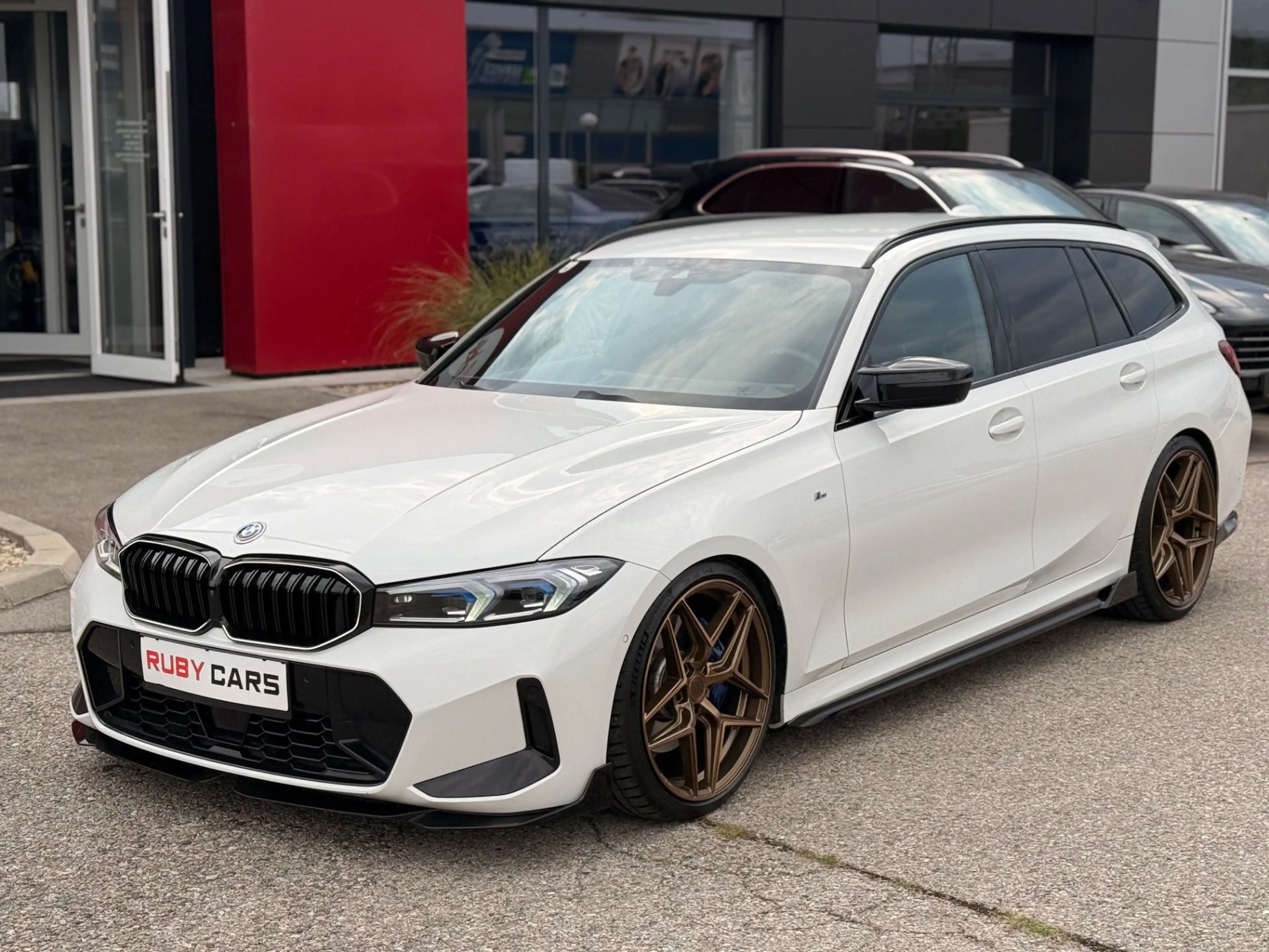 BMW 340 M340d 48 V xDrive Touring Aut./ BMW Care Paket 20 — photo 3
