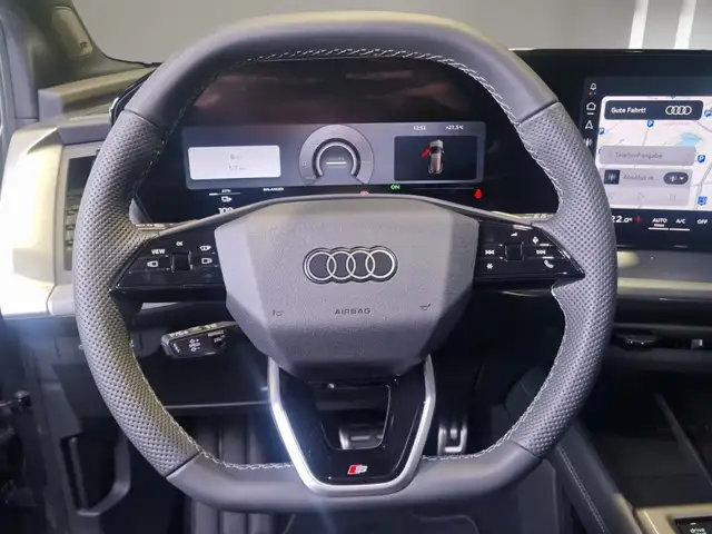 Audi Q4 e-tron view 9