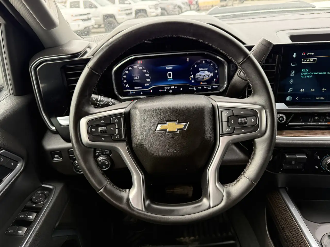 Chevrolet Silverado 1500 снимка Chevrolet Silverado 1500
