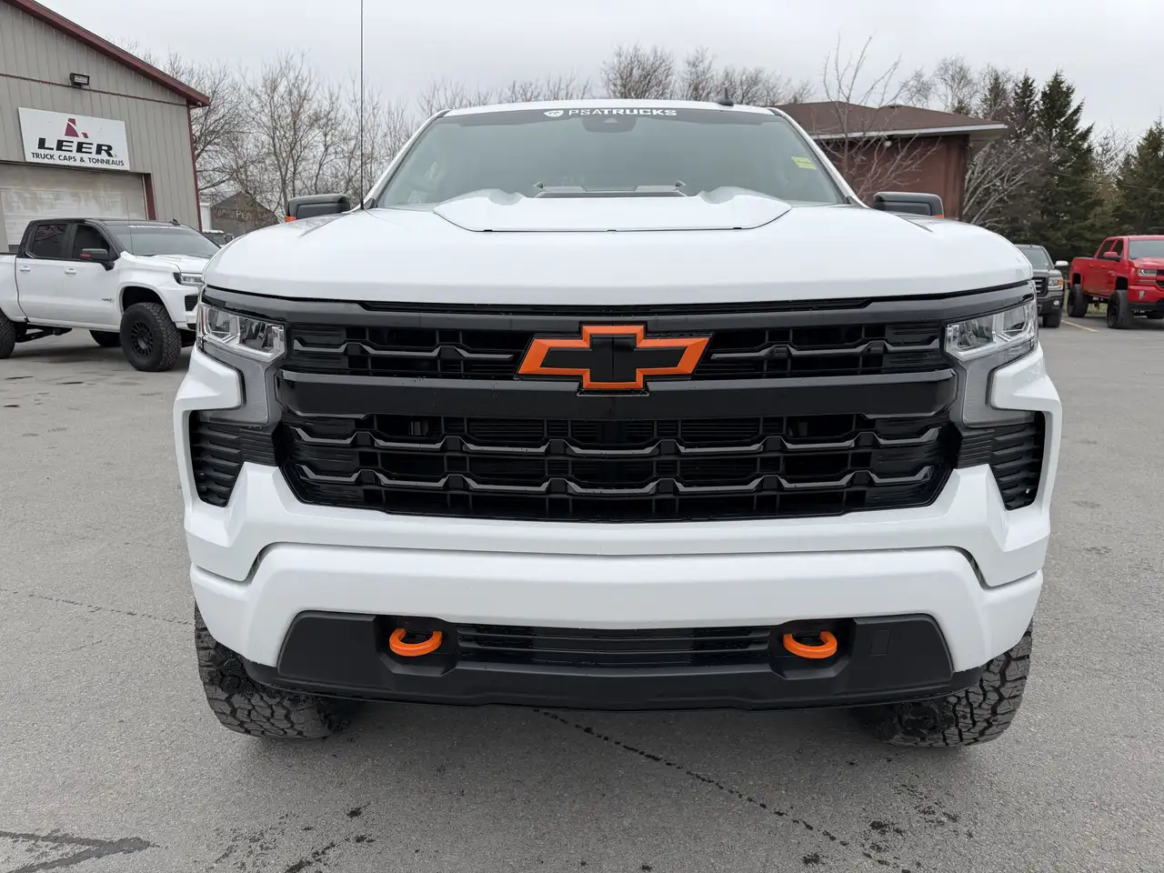 Chevrolet Silverado 1500 снимка Chevrolet Silverado 1500
