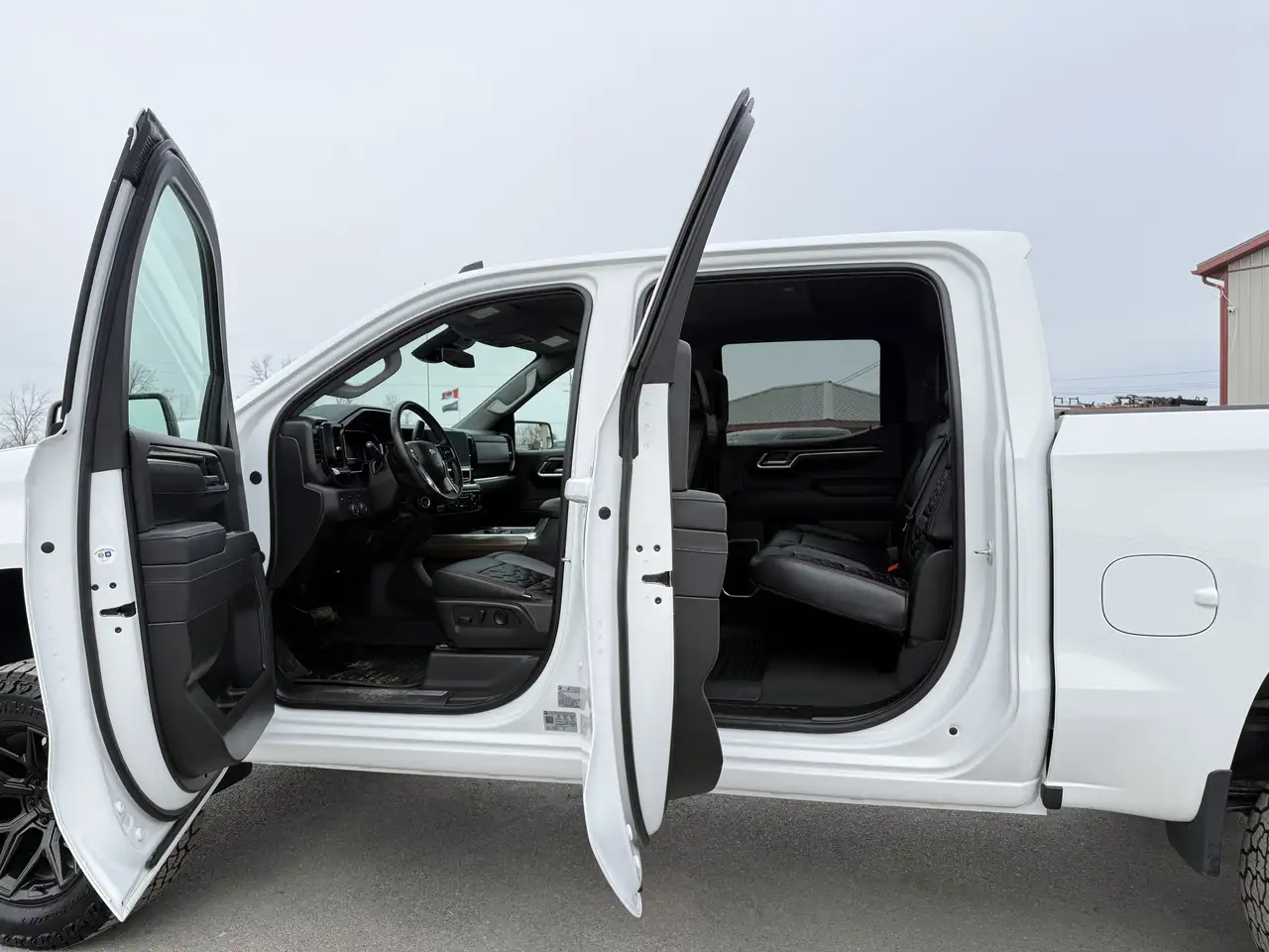 Chevrolet Silverado 1500 снимка Chevrolet Silverado 1500