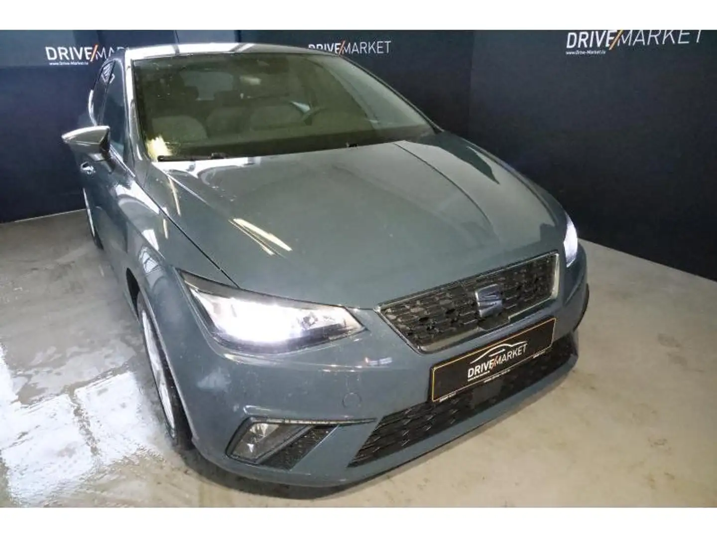 SEAT Ibiza Xcellence Bleu - 1