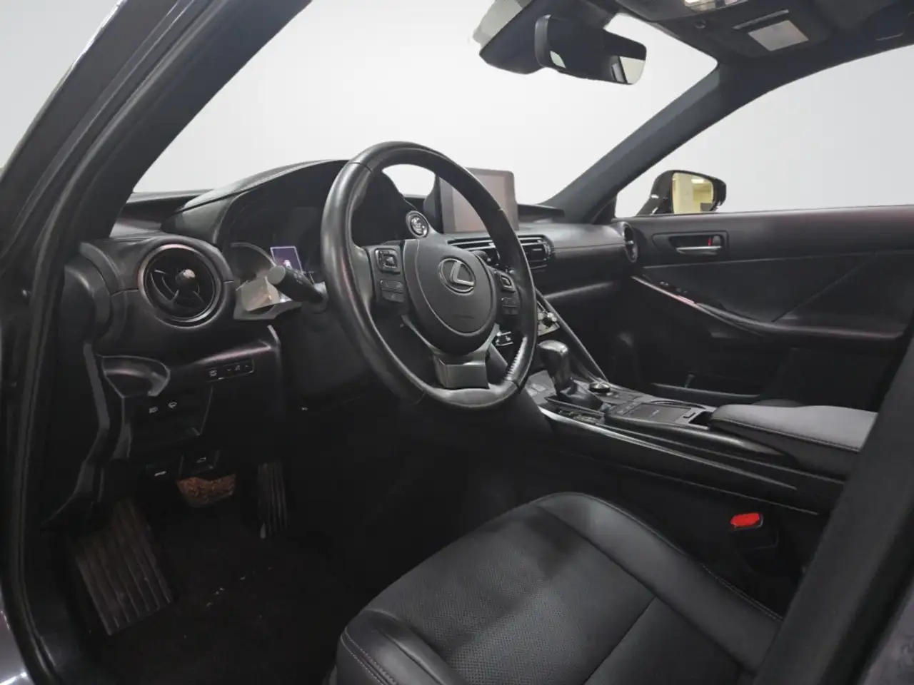 Lexus IS снимка Lexus IS