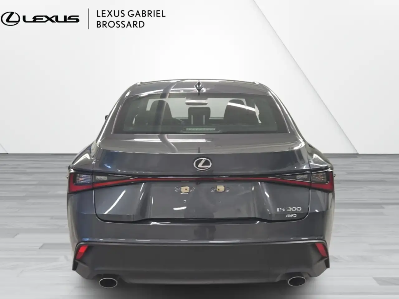 Lexus IS снимка Lexus IS