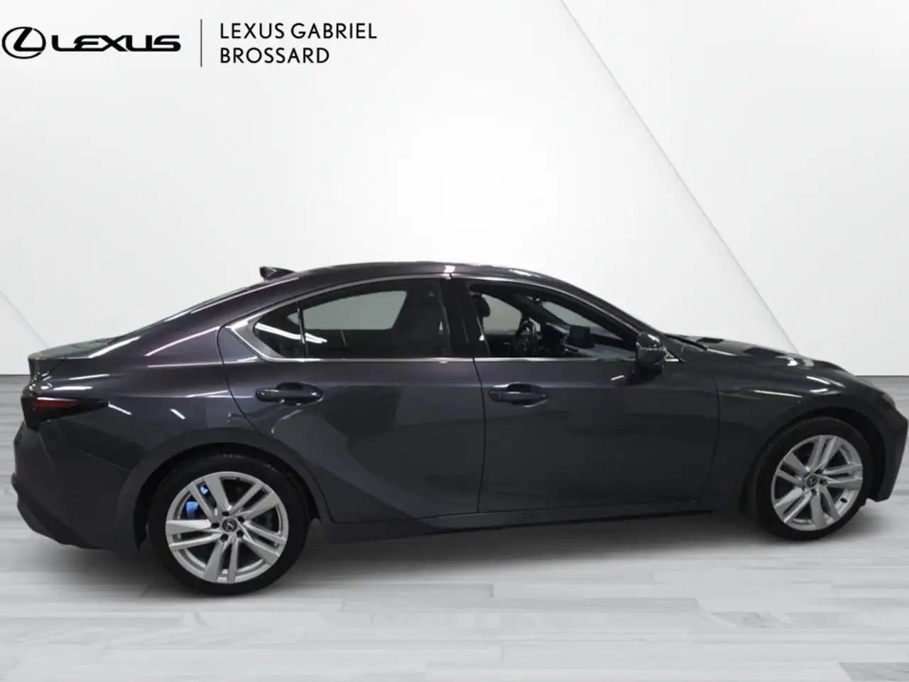 Lexus IS снимка Lexus IS