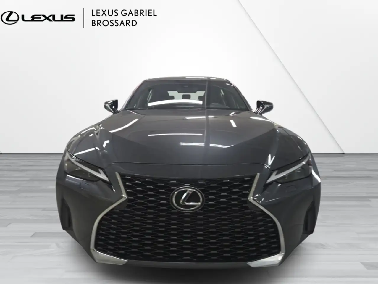Lexus IS снимка Lexus IS