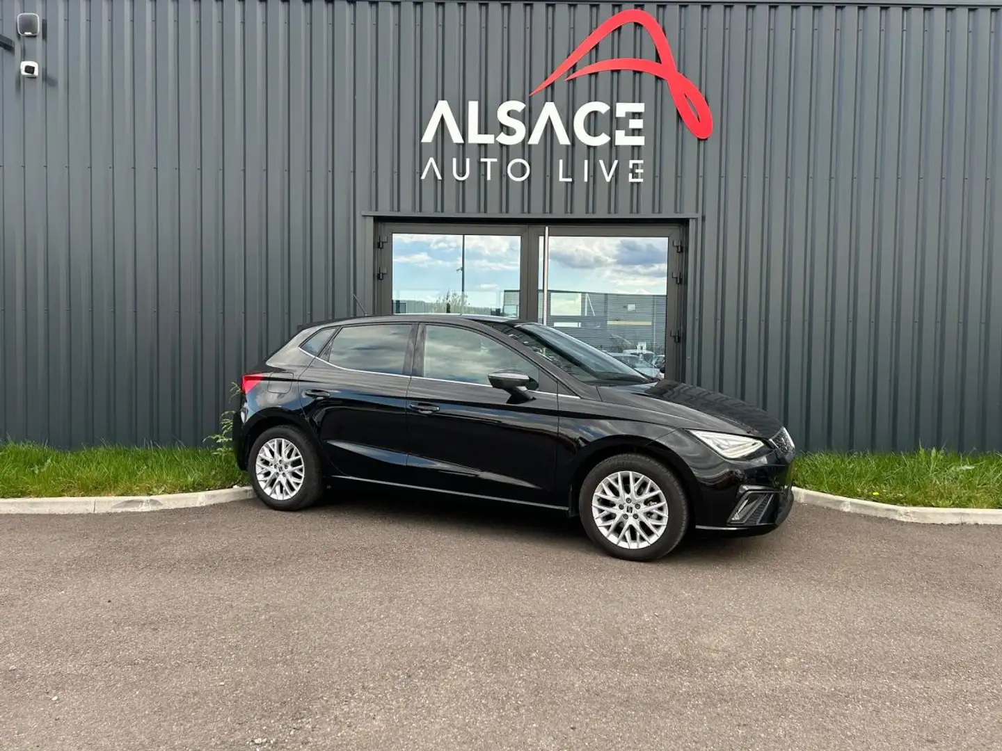 SEAT Ibiza 1,0 TSI 115 CV SPECIAL EDITION - CAMERA DE RECUL / Noir - 1