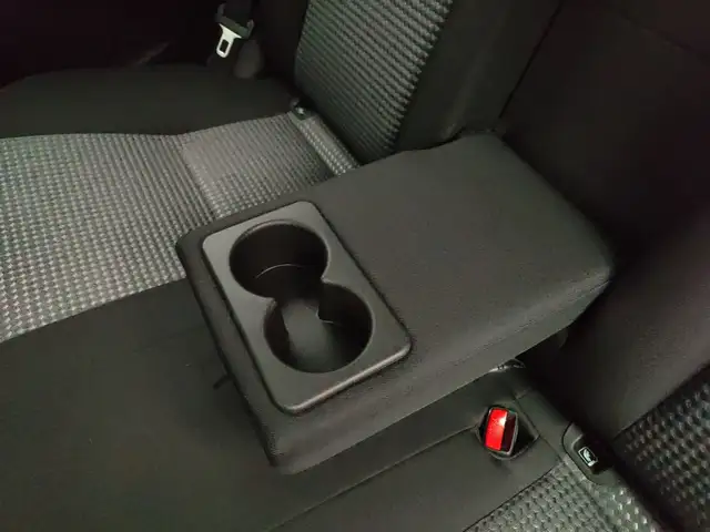 Suzuki S-Cross view 27