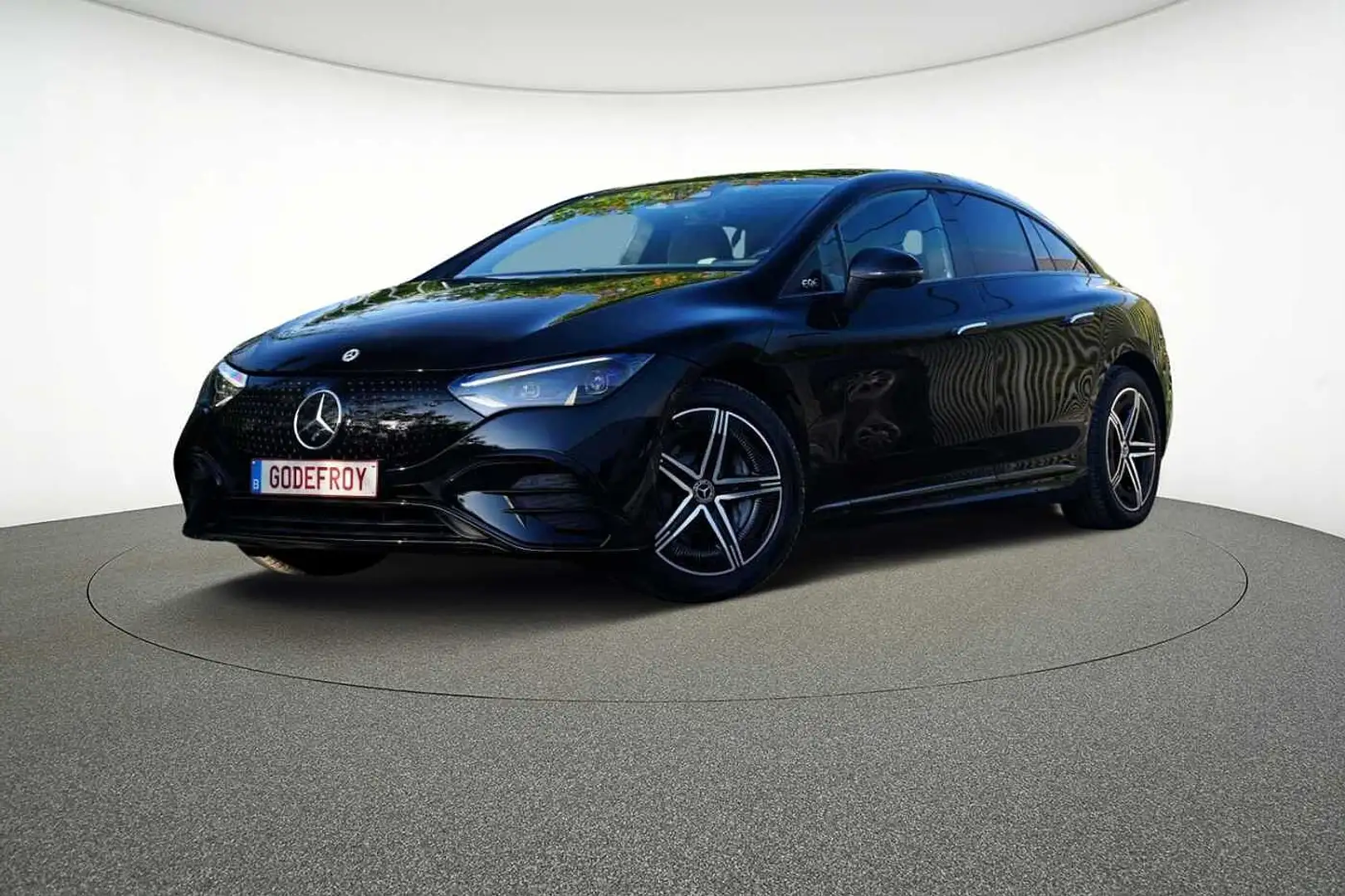 Mercedes-Benz EQE 300 AMG-line / Distronic / 360° / Dig. Light / memory Чёрный - 1
