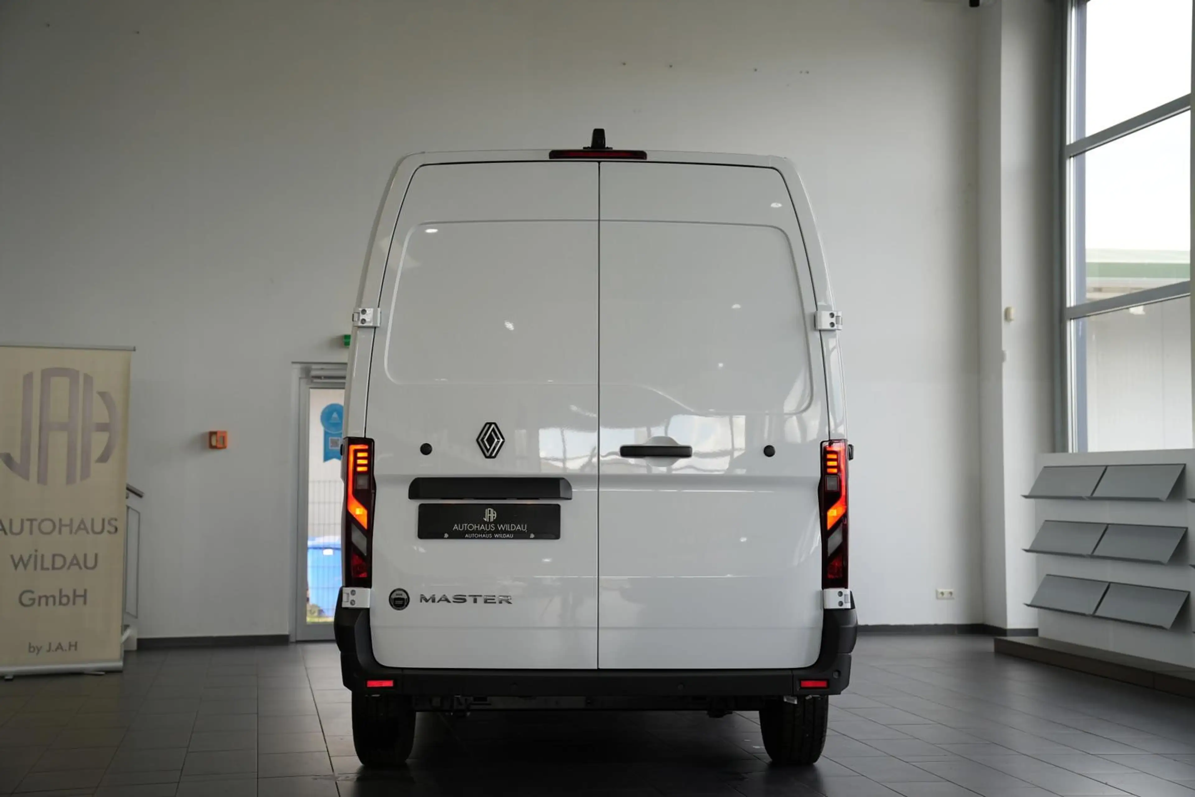 Renault Master Hochraum 3,5t L2H2 BLUE dCi 130 Advance *NEUFAHRZE — photo 12