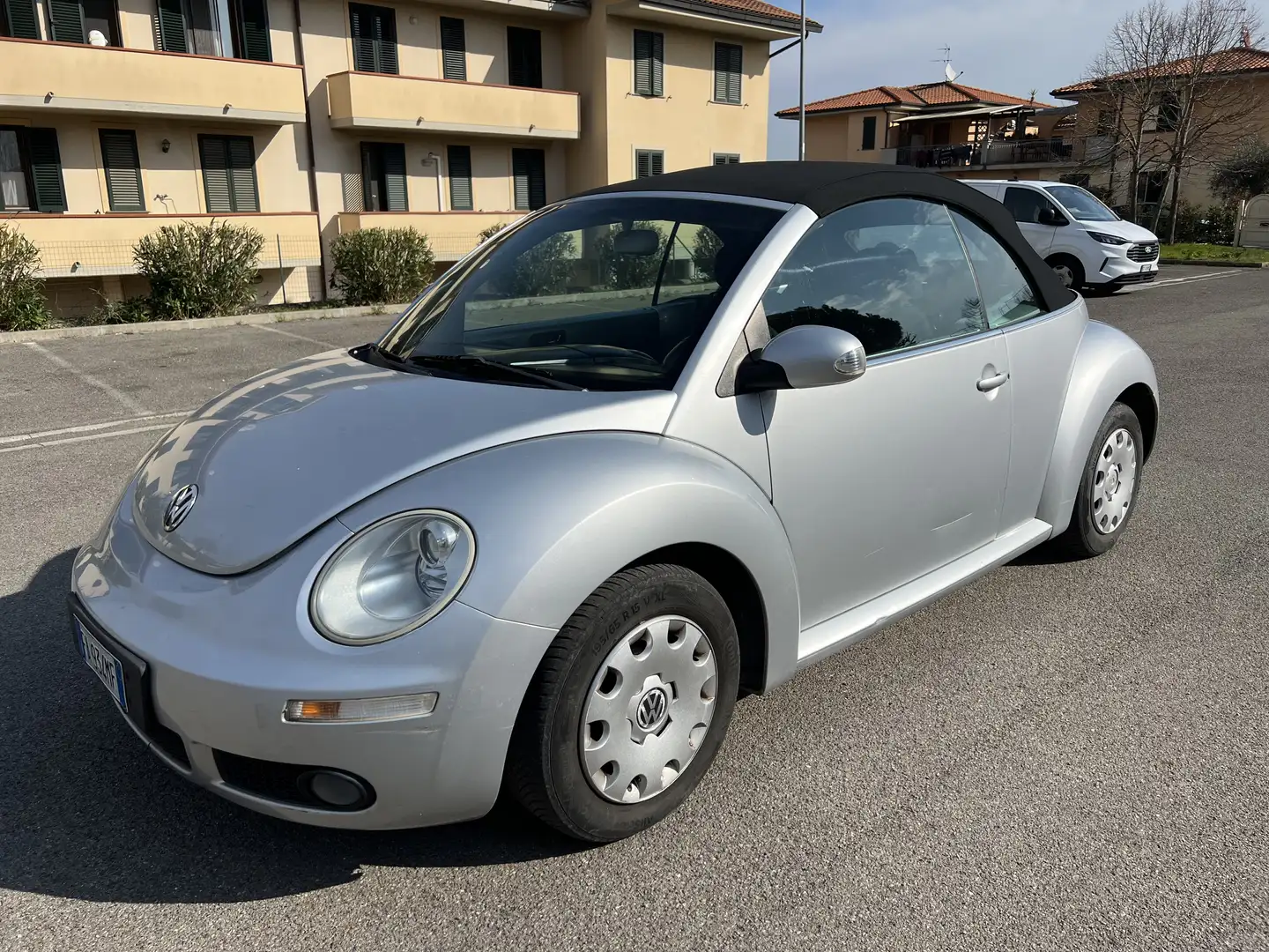 Volkswagen New Beetle Cabrio 1.6 FL - 1