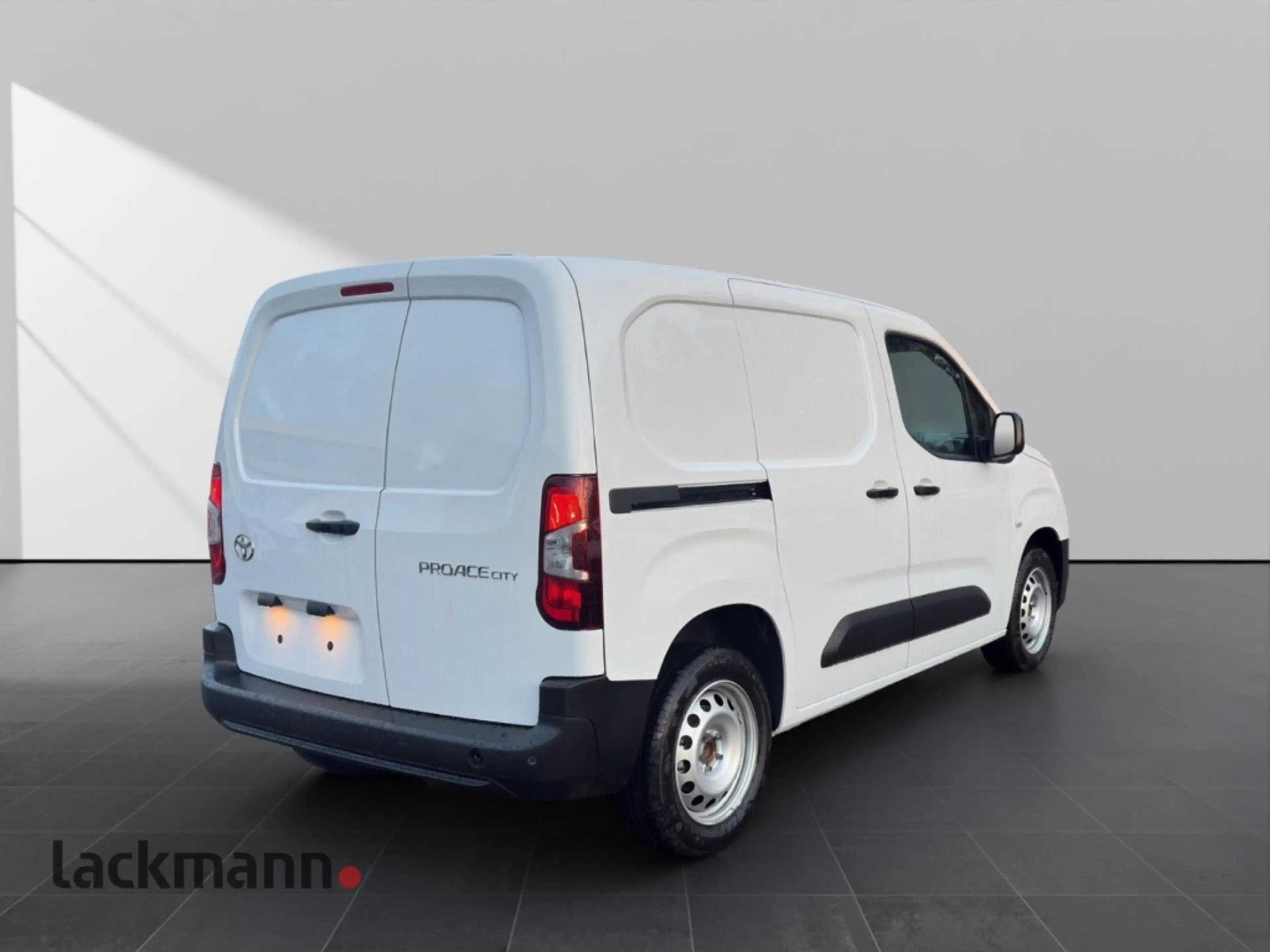 Toyota Proace City L1 Meister 1,5 D-4D 96 KW (130 PS) Start Stop, — photo 4