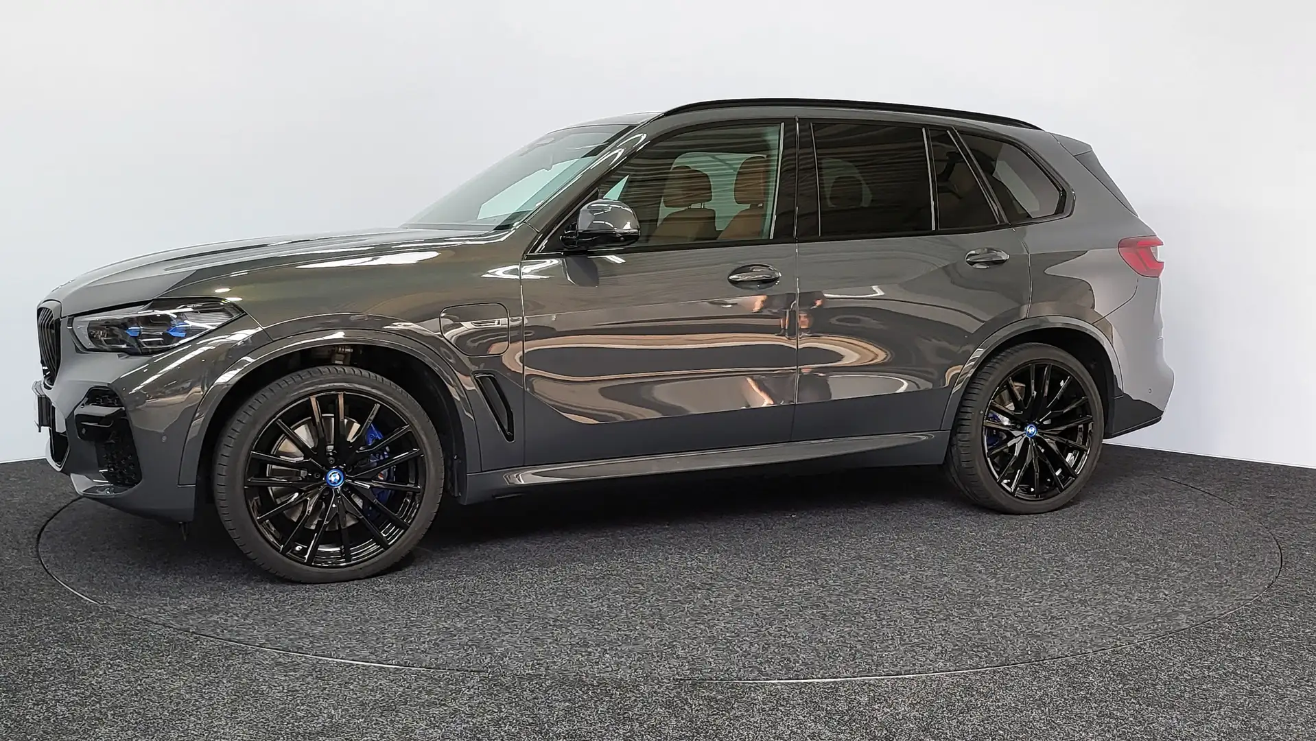 BMW X5 xDrive45e ~ Pano ~ Individual ~ Lazer ~ Als Nieuw Gris - 1