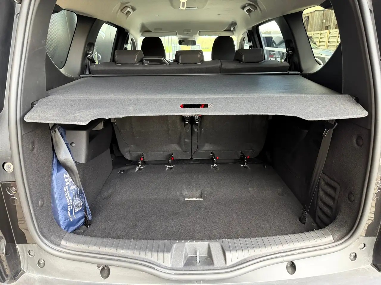 Dacia Jogger 1.0TCE110*7PL*EXTREME*6MT*CARPLAY*CAMERA*GARANTIE 22