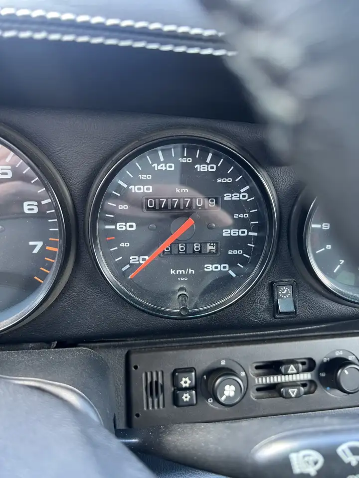 Porsche 993 911 Carrera Cabrio, foto 8