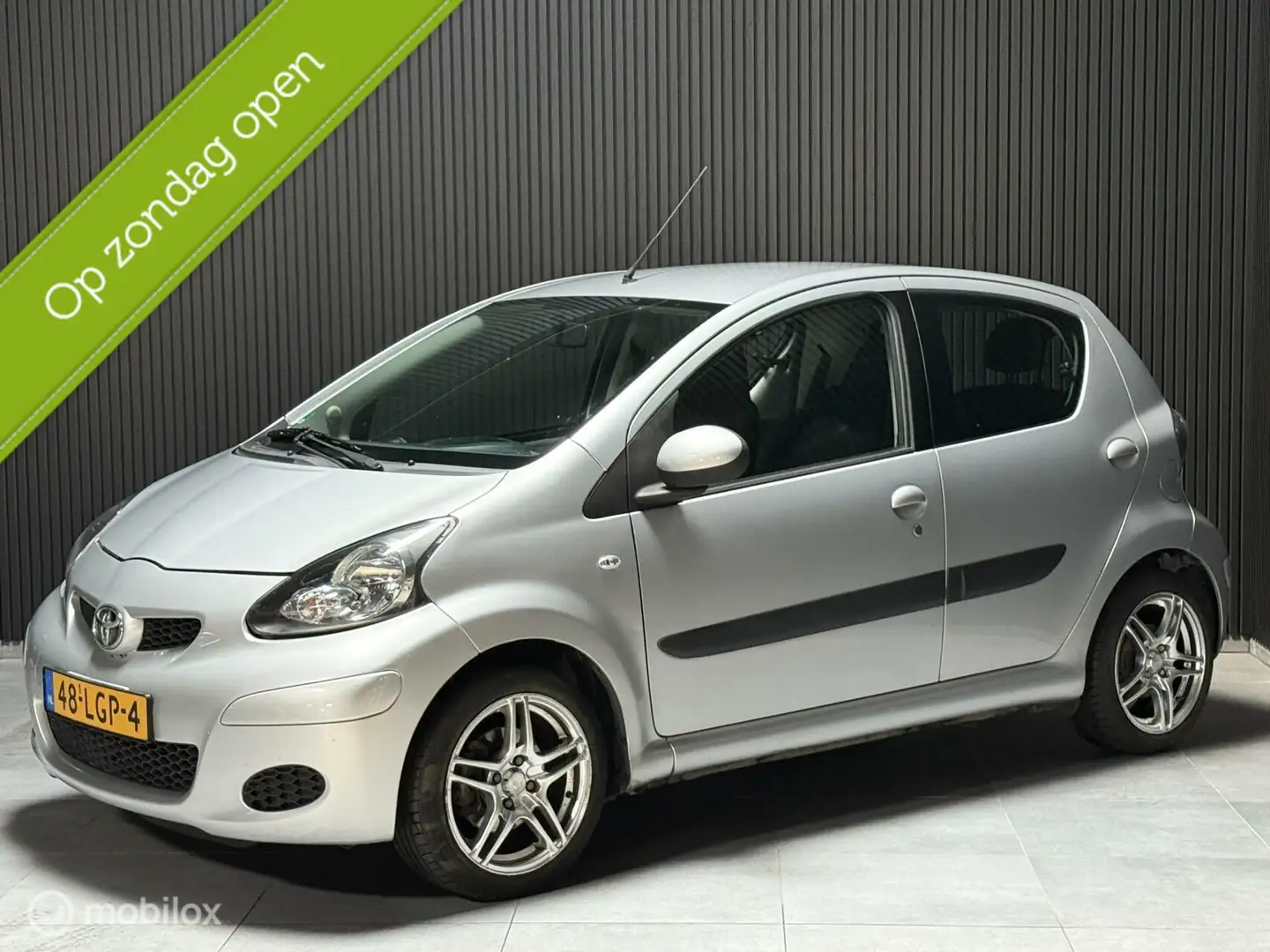 Toyota Aygo 1.0-12V Comfort|ELEKPAKKET|NAP|APK| Gris - 1