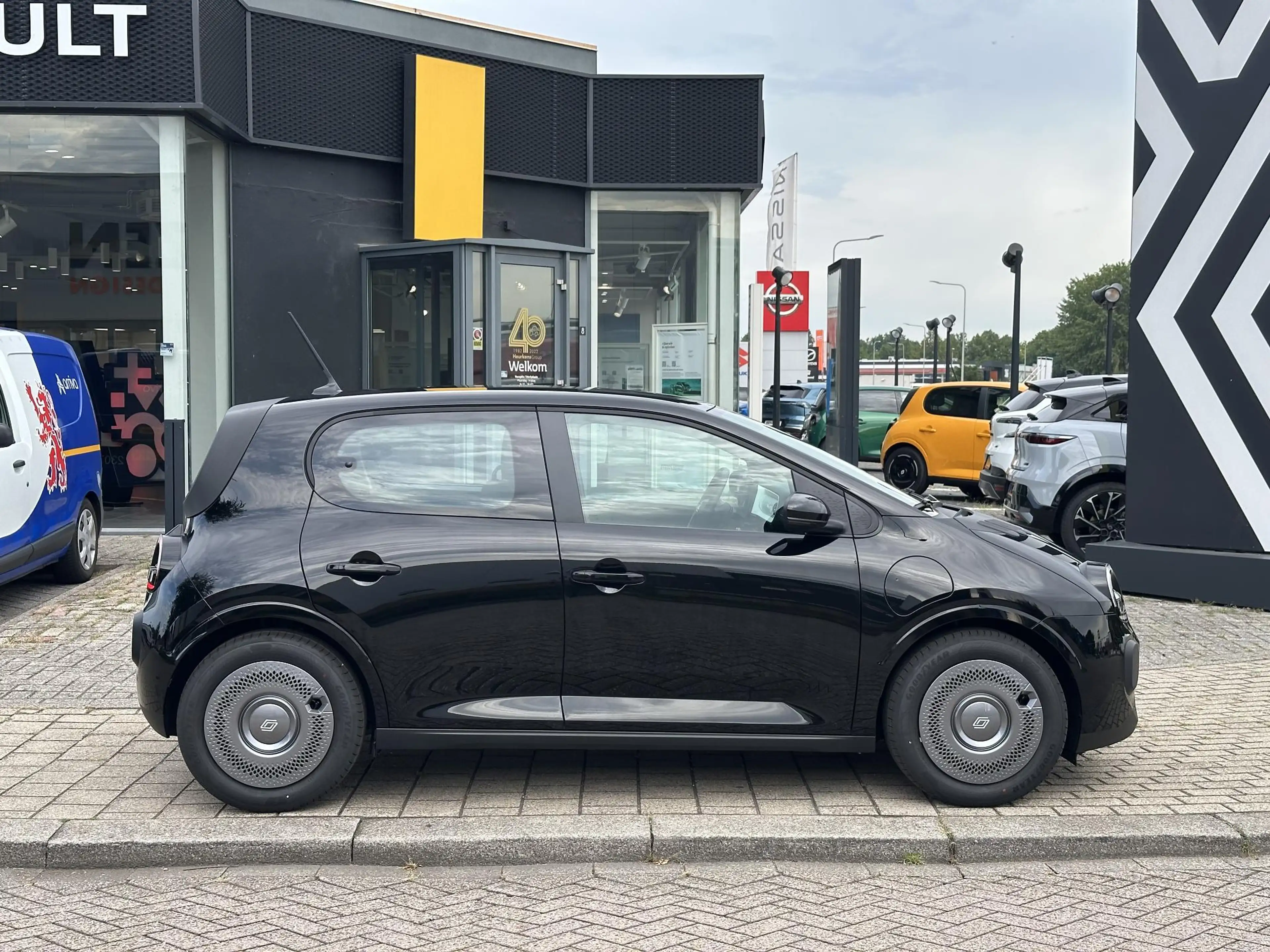 Renault Twingo Evolution 80pk Urban Range l Alle kleuren op voorr — photo 11