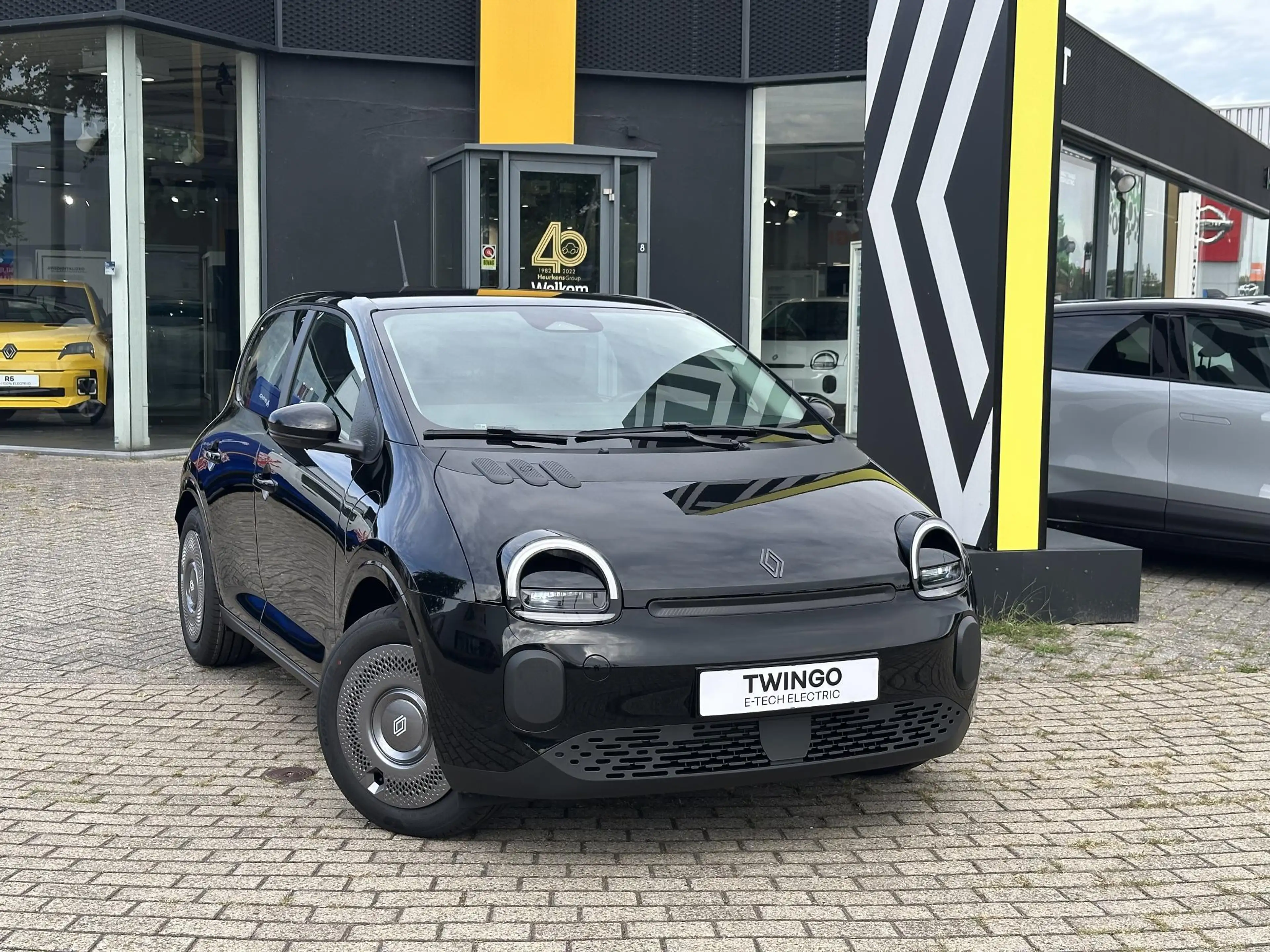 Renault Twingo Evolution 80pk Urban Range l Alle kleuren op voorr — photo 6