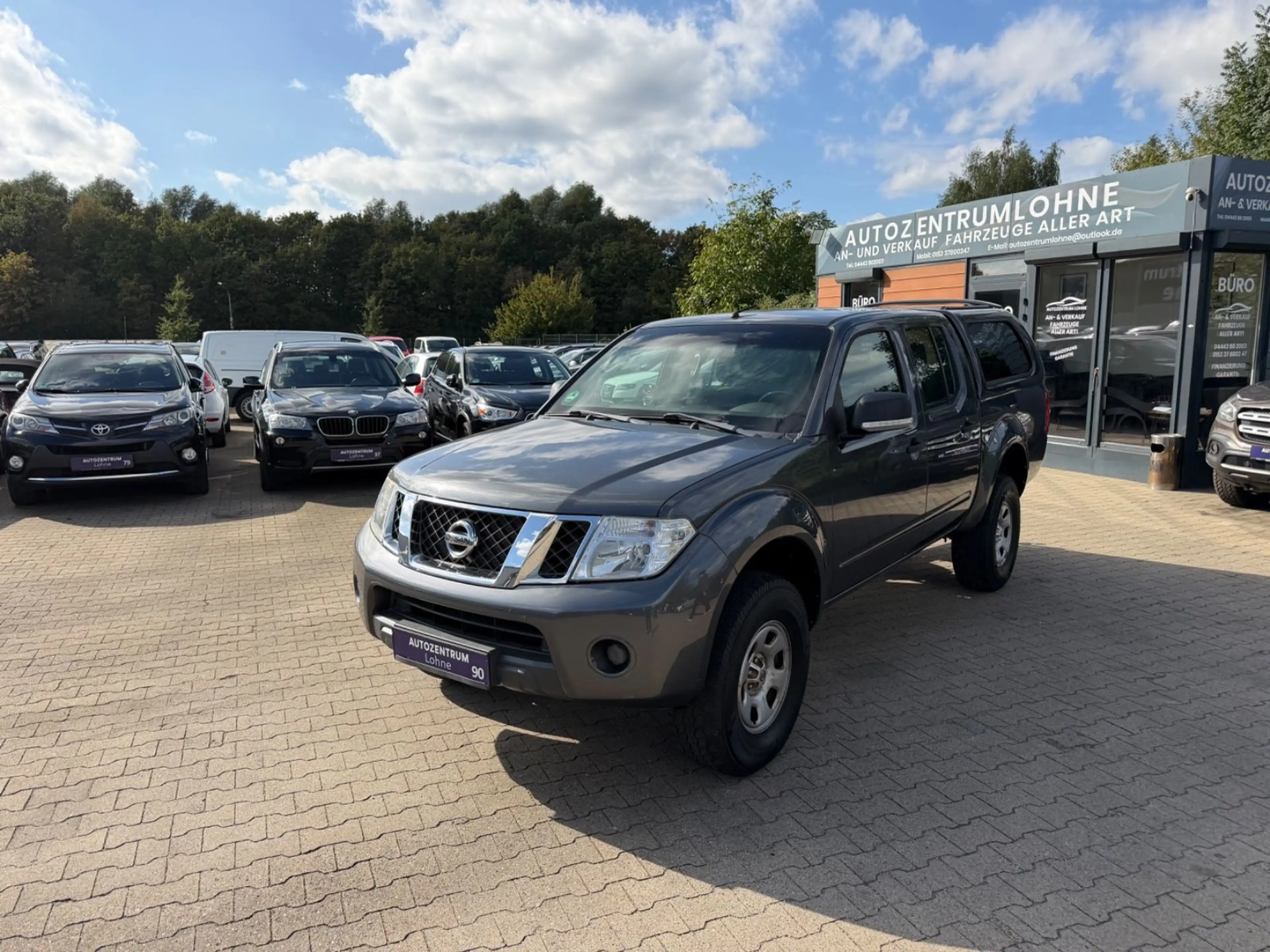 Nissan Navara Pickup Double Cab LE 4X4/AHK/