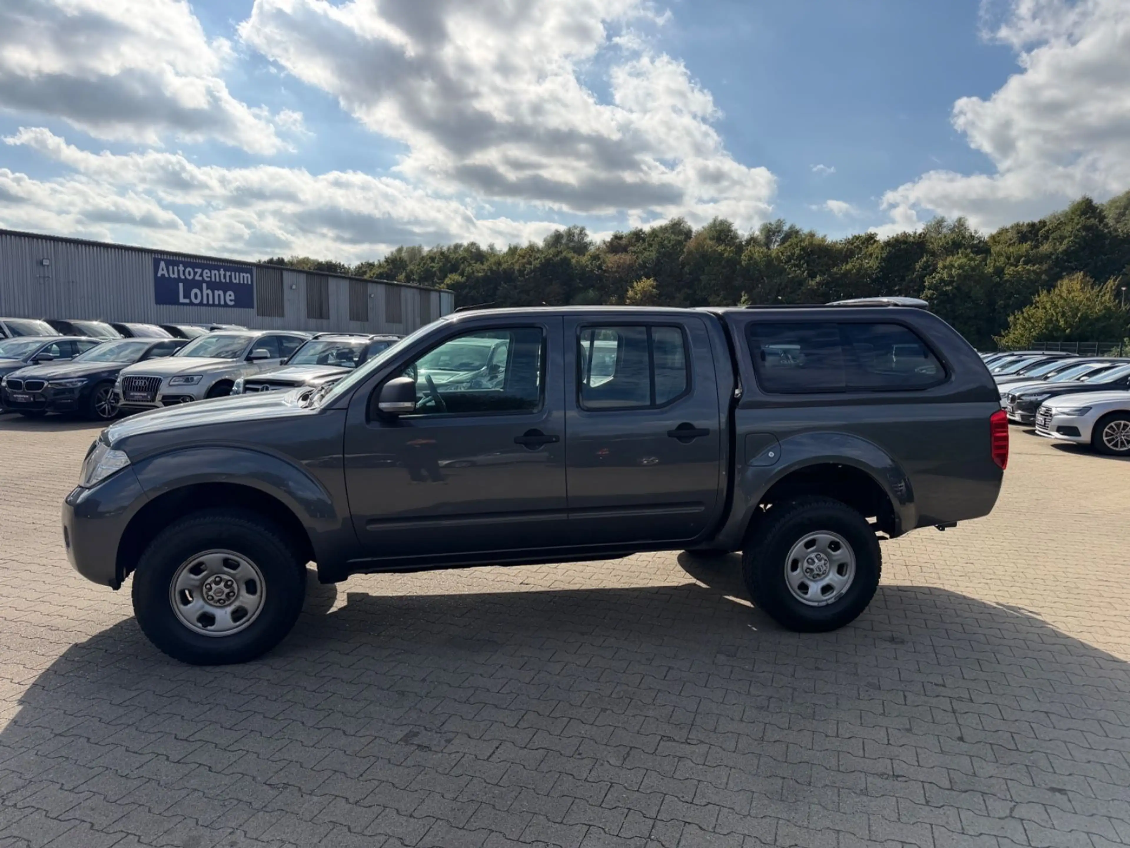 Nissan Navara Pickup Double Cab LE 4X4/AHK/ — photo 8