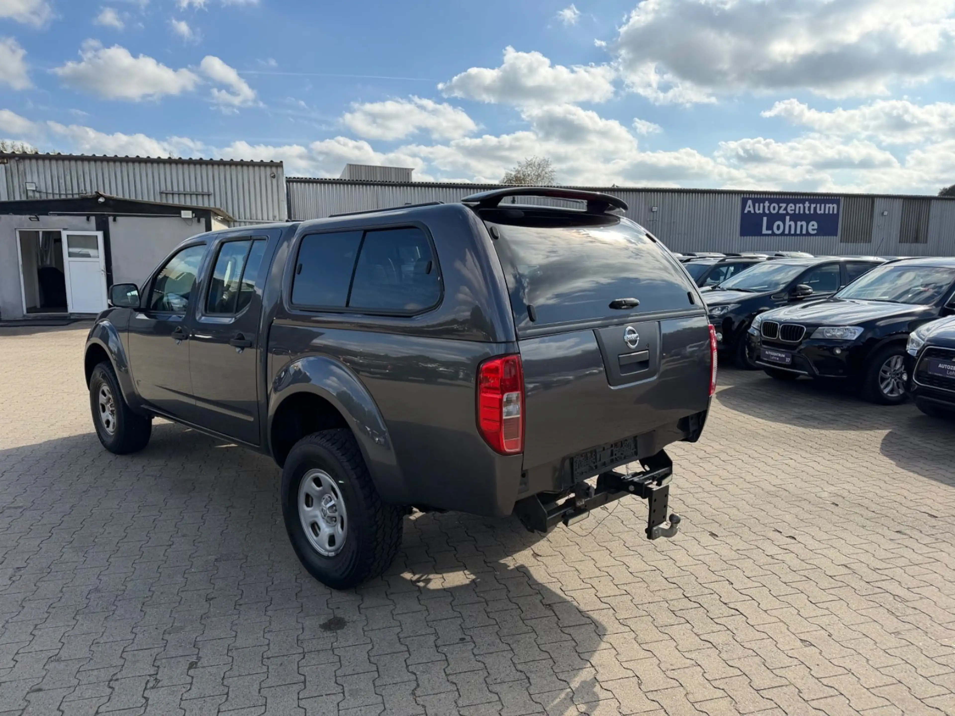 Nissan Navara Pickup Double Cab LE 4X4/AHK/ — photo 7