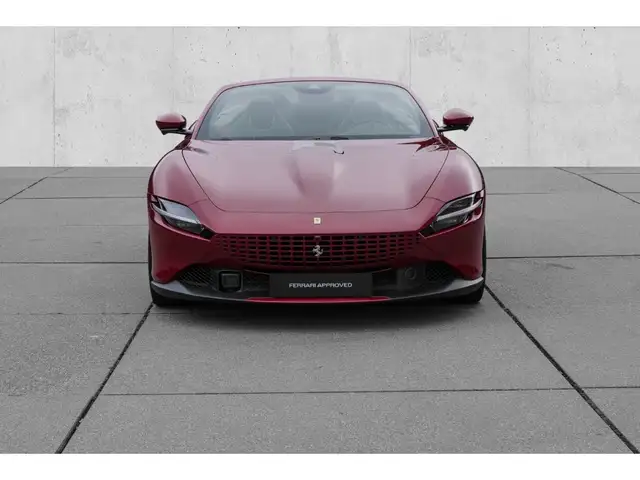 Ferrari Daytona view 9