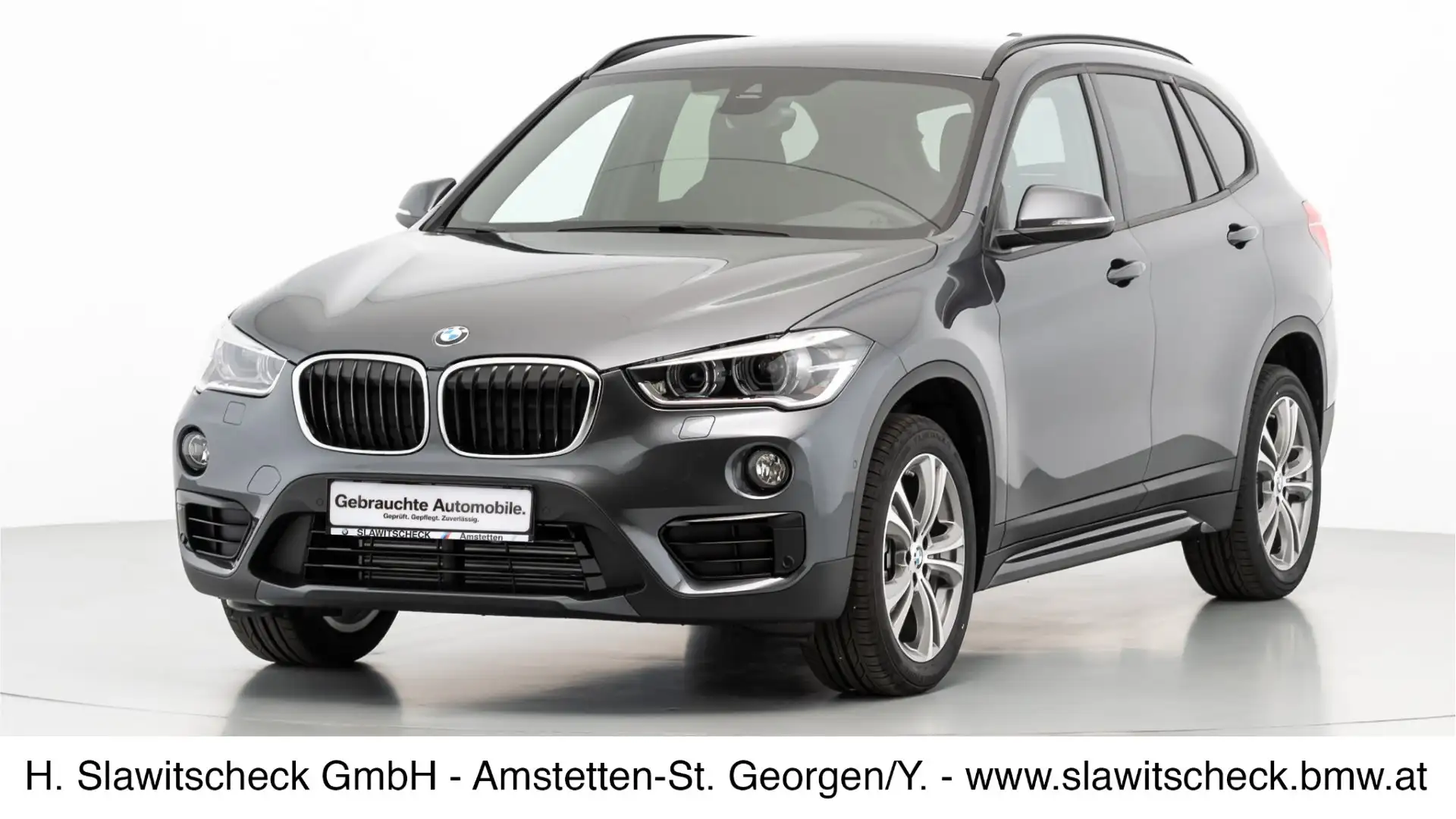 BMW X1 xDrive18d F48 Grau - 1