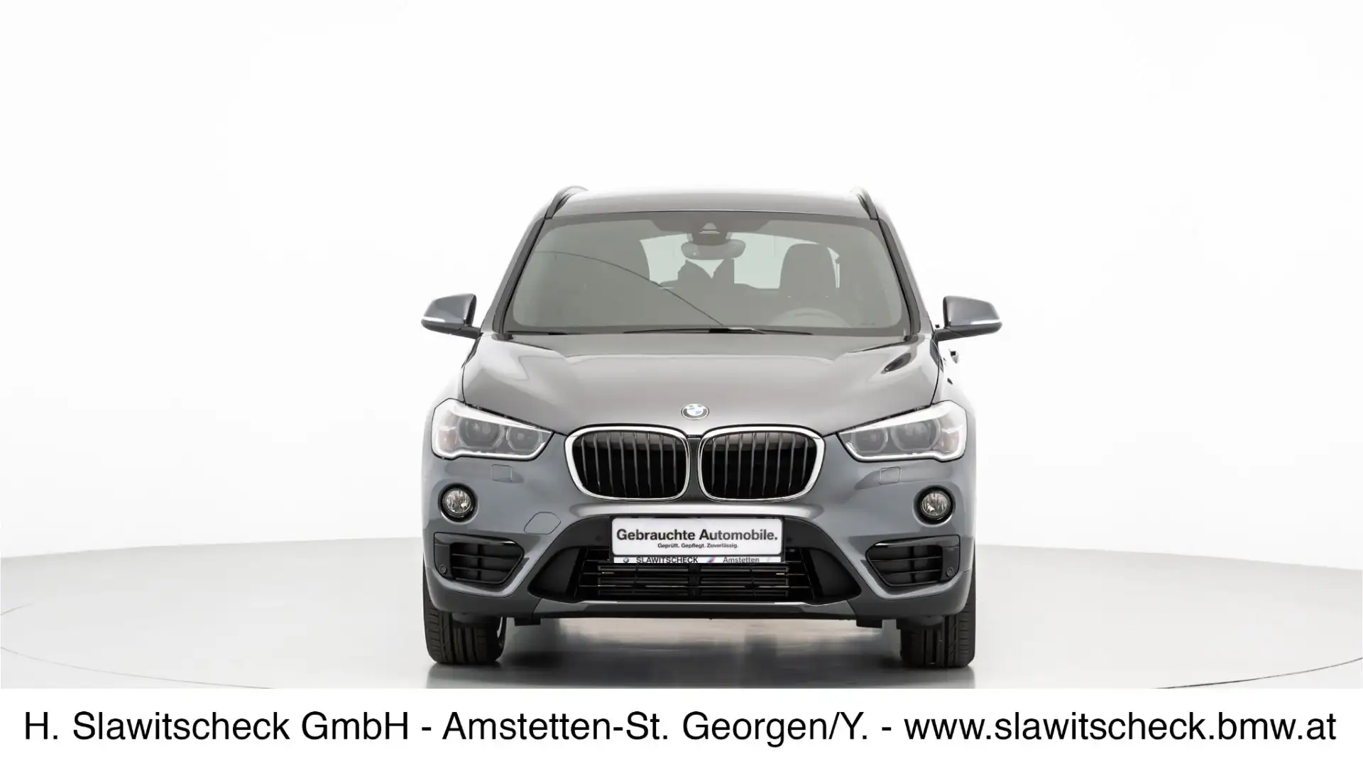 BMW X1 xDrive18d F48 Grau - 2