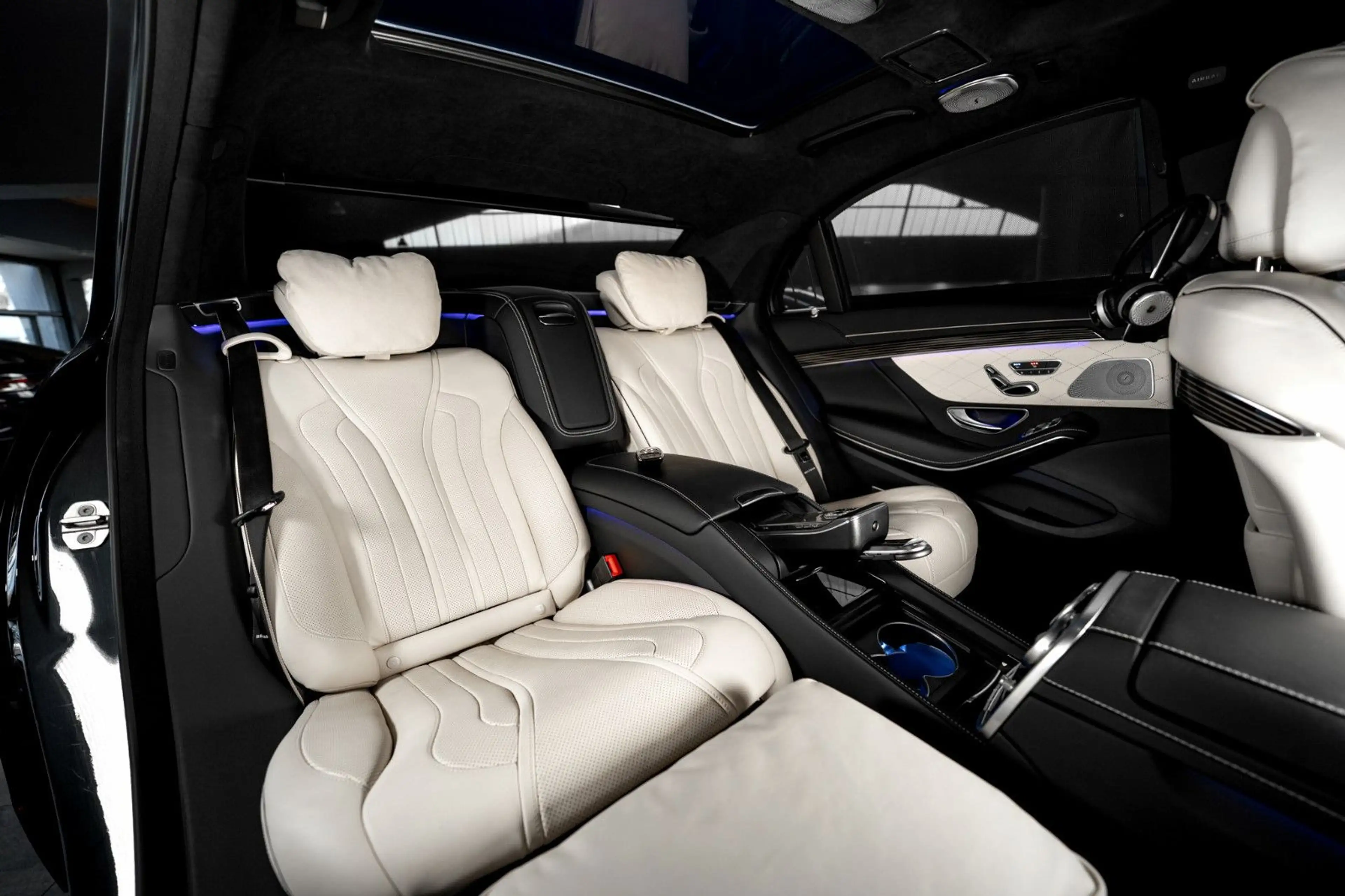 Mercedes-Benz S 560 4M LANG #MANUFAKTUR #AMG #1ST-CLASS #TISCH — photo 6