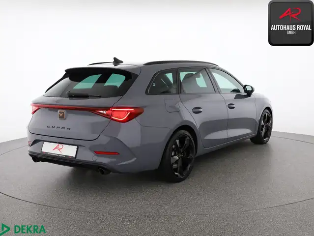 Cupra Leon view 5