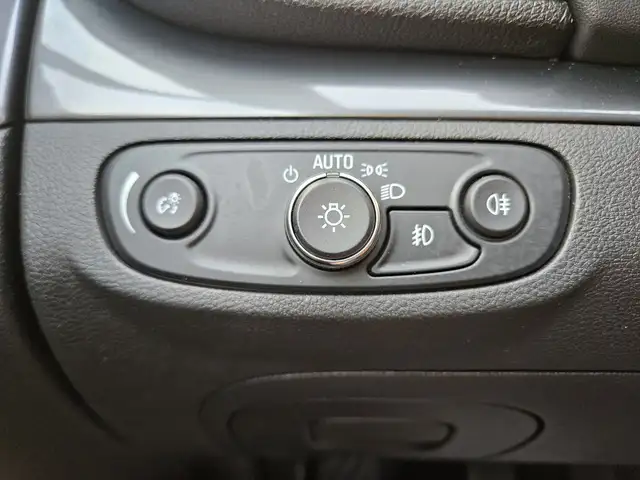 Opel Mokka X view 18