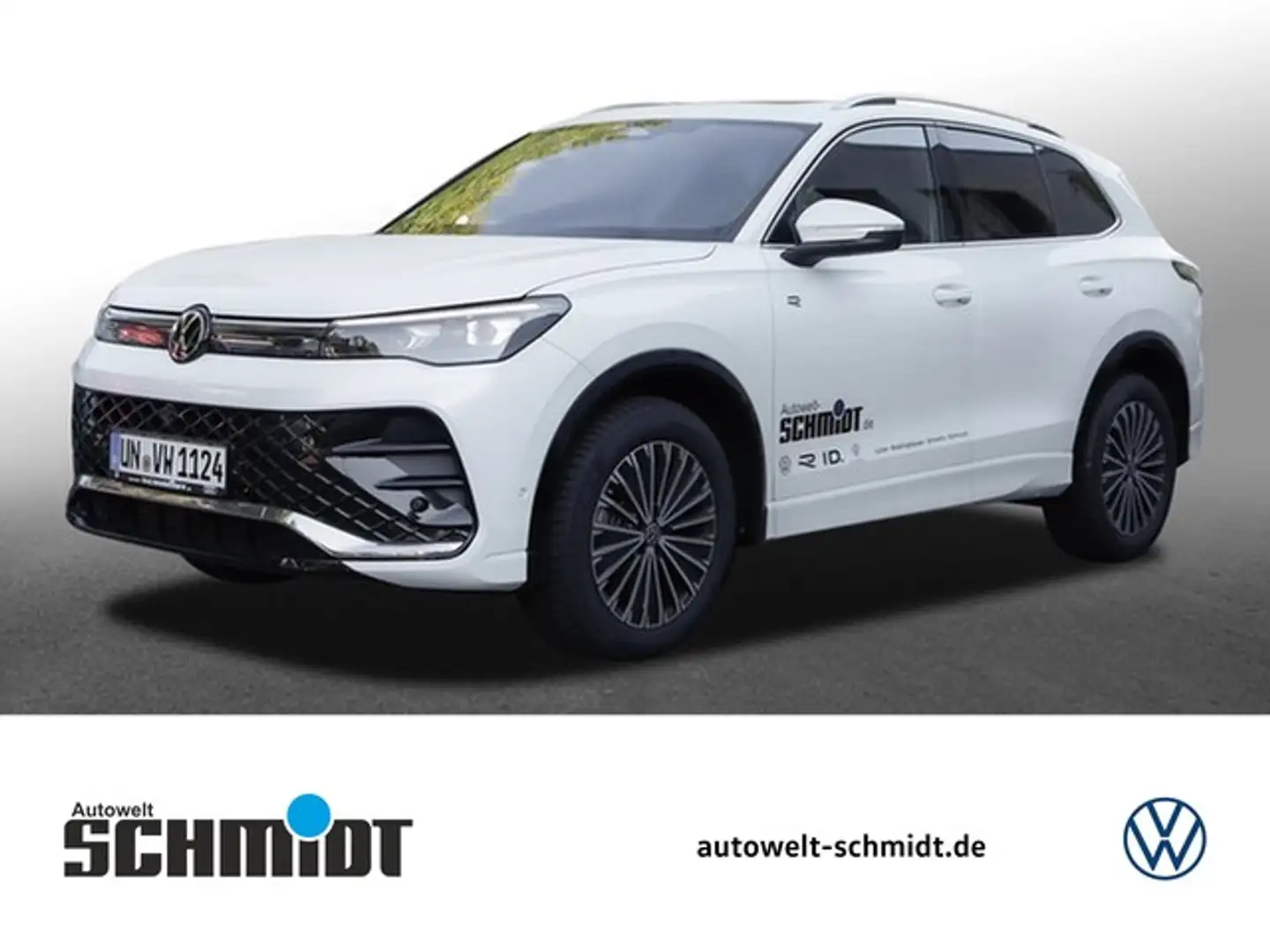Volkswagen Tiguan 1,5 l DSG R-Line SOUND DCC AHK NAVIPRO PANO MAT... Weiß - 1