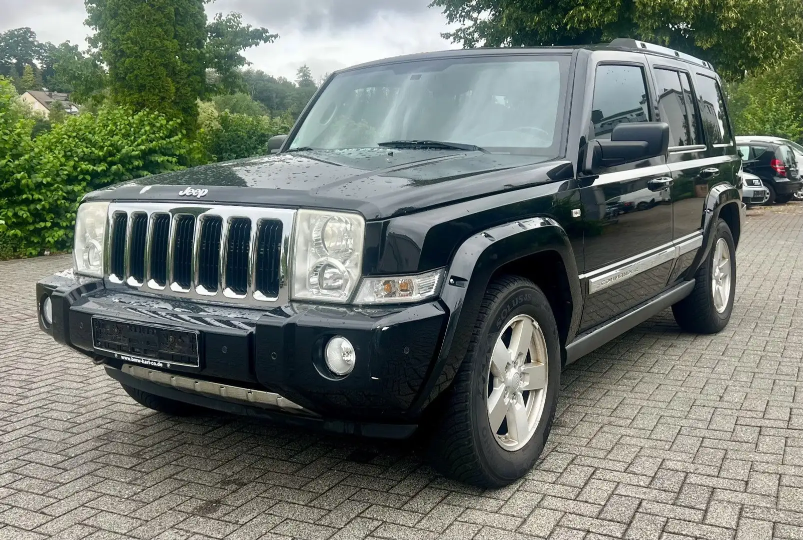 Jeep Commander 3.0 V6 CRD Limited Negru - 1