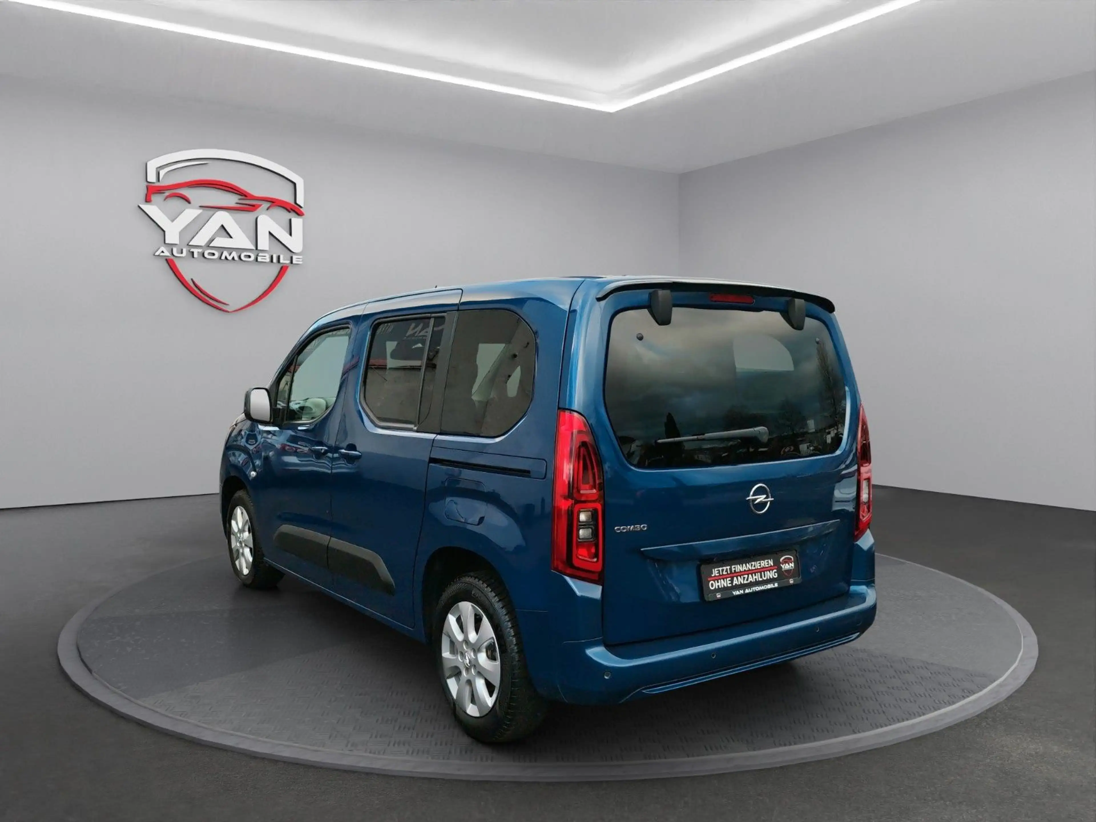 Opel Combo Life 1.5 *Navi*Kamera*Lenkradheizung* — photo 8