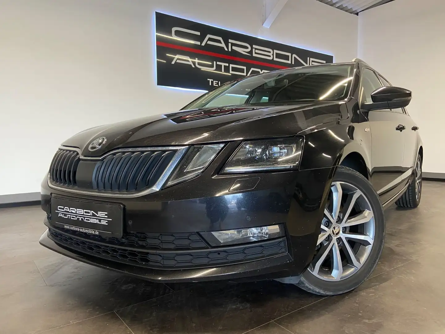Skoda Octavia Combi Soleil Schwarz - 1