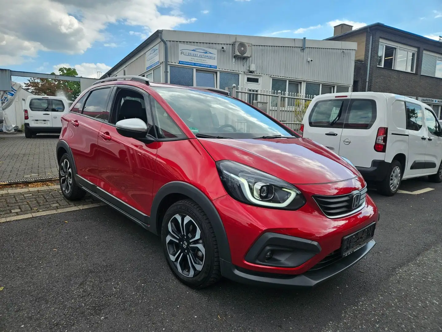 Honda Jazz 1.5 i-MMD Hybrid Crosstar Executive Led Cam Rouge - 1