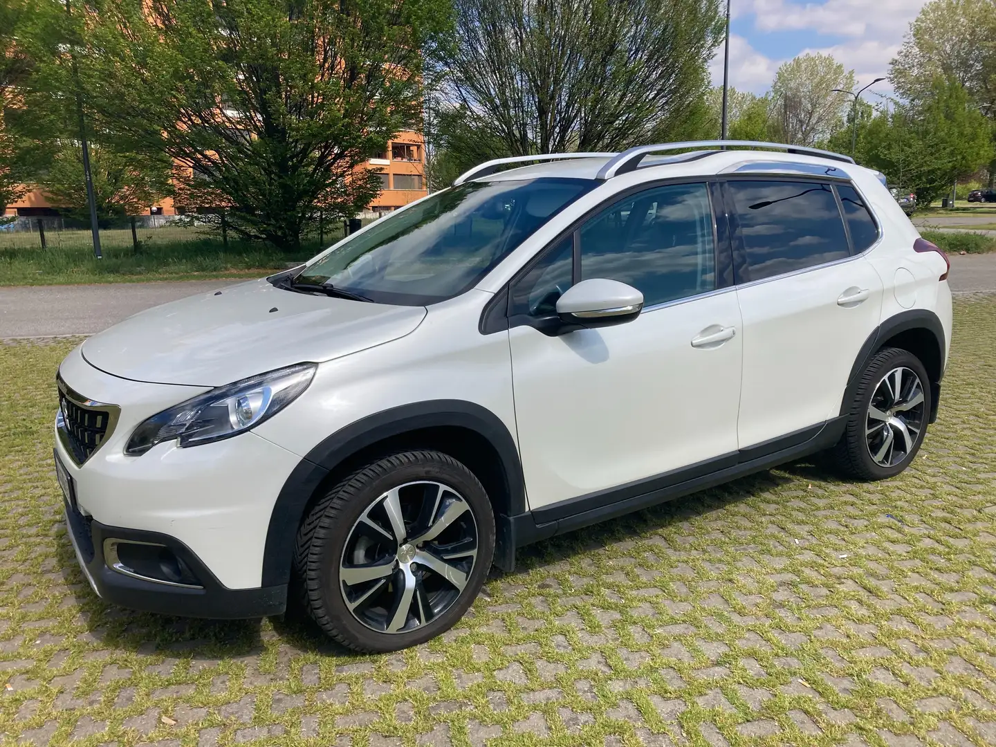 Peugeot 2008 2008+1.6+bluehdi+Allure+s Bianco - 2