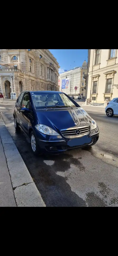 Mercedes-Benz 180 - 1