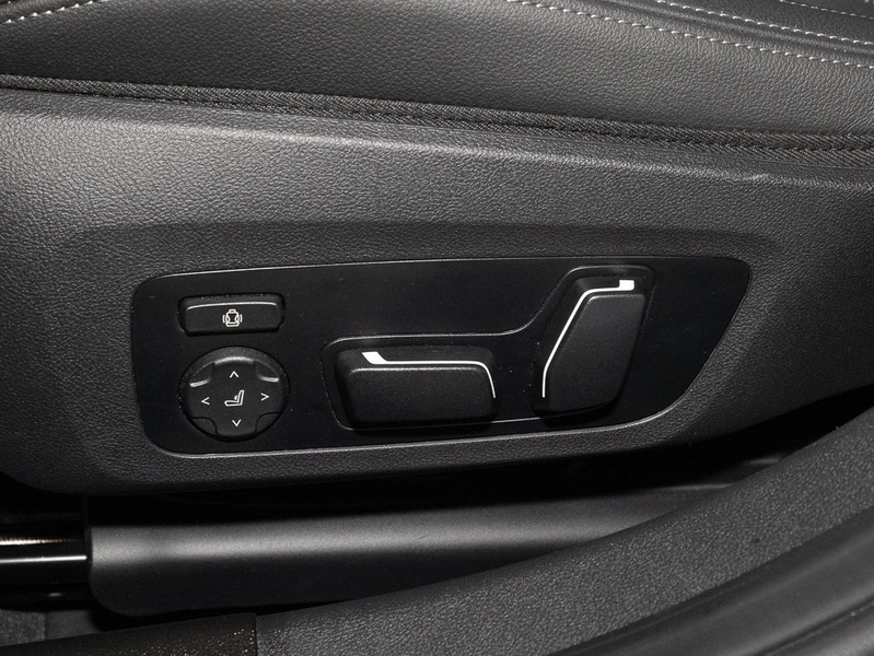 BMW 340 M340i xDrive Touring M Sport HUD PANO ACC RFK — photo 12