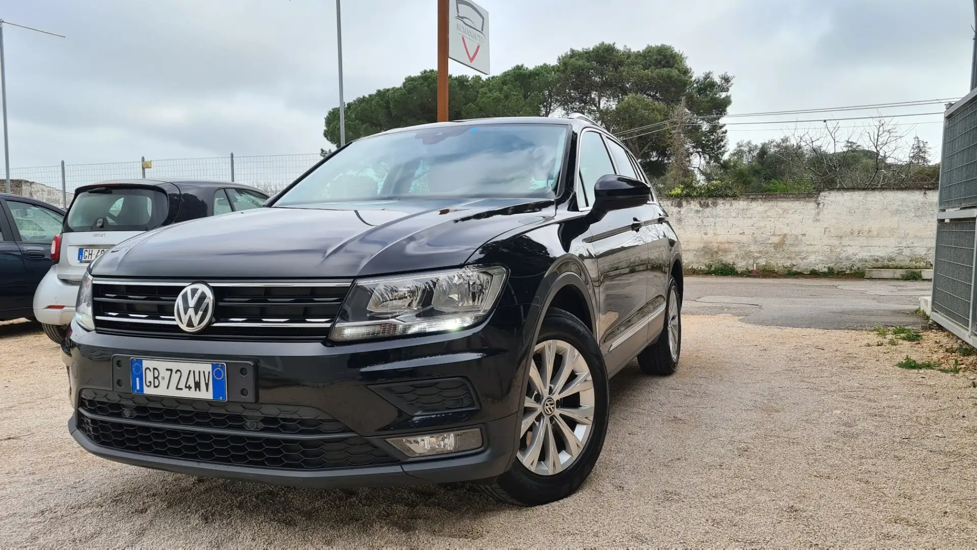 Volkswagen Tiguan 2.0 TDI SCR Business BlueMotion Technology Negro - 1