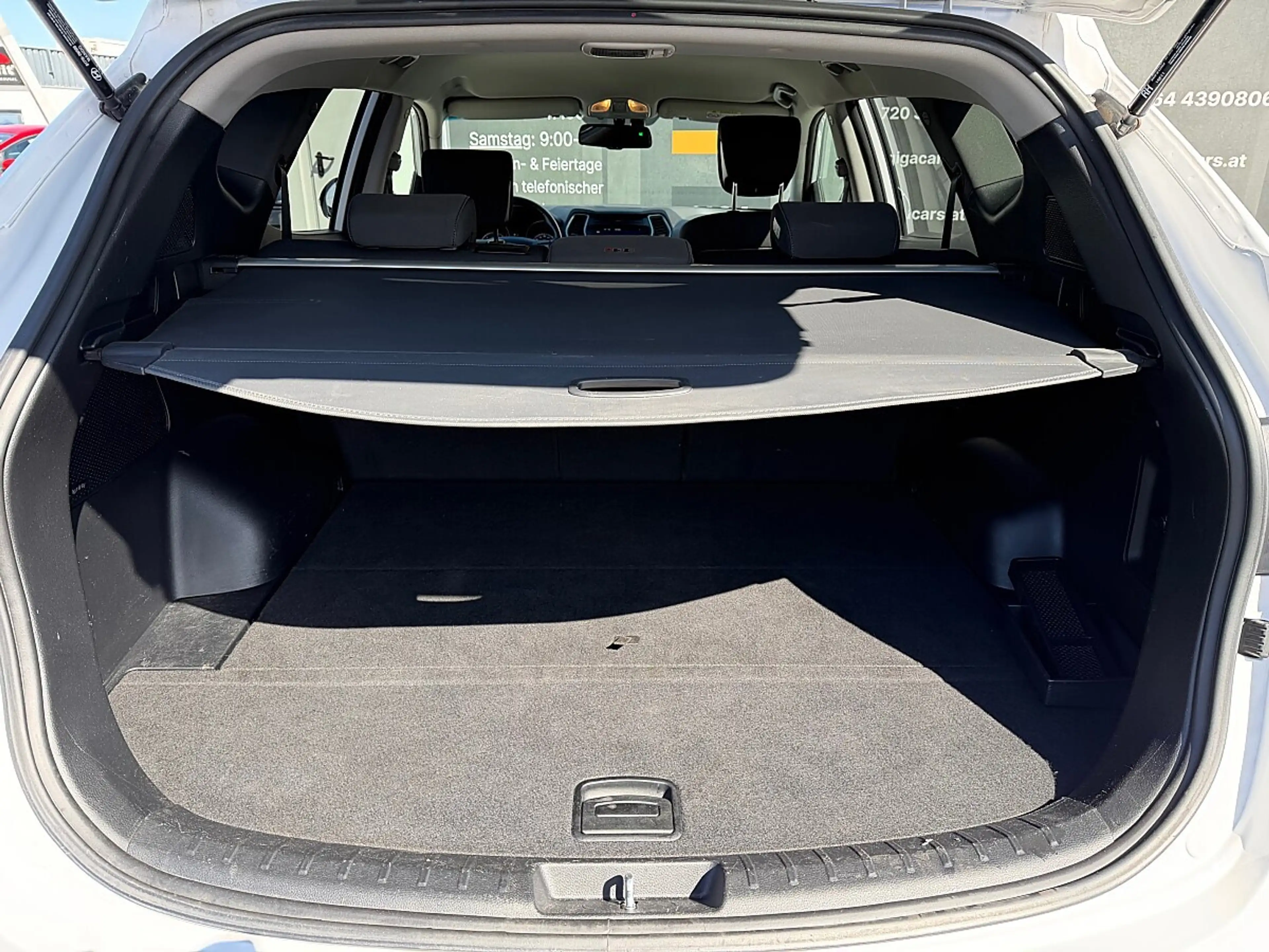 Hyundai SANTA FE blue Style 4WD — photo 11