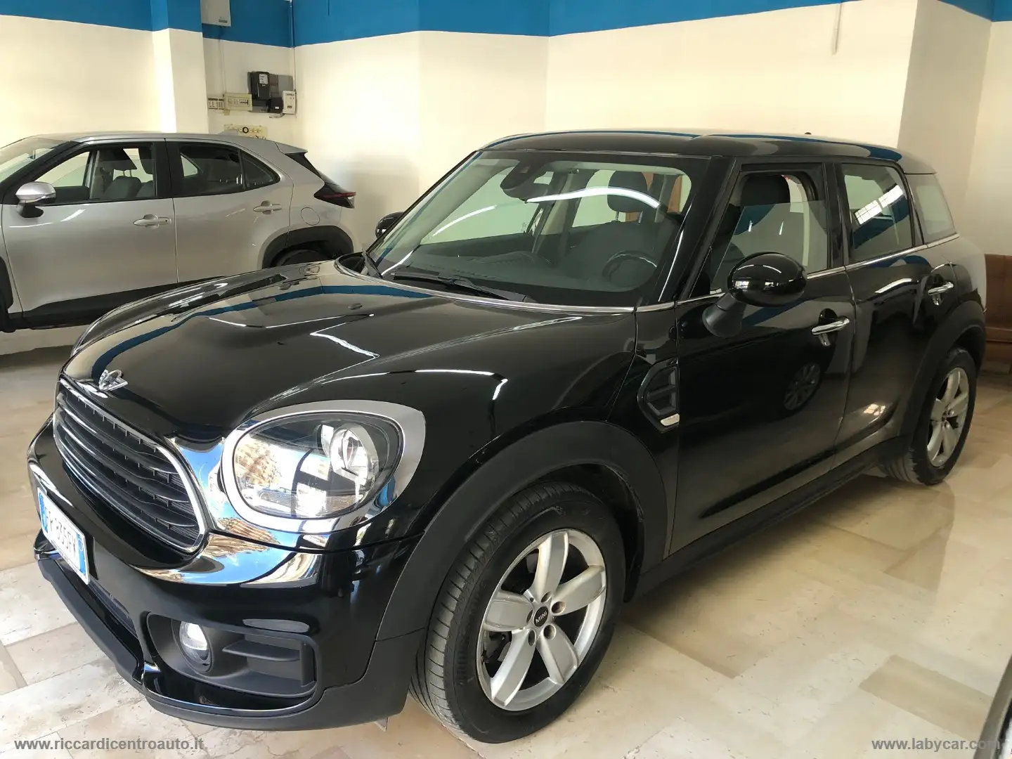 MINI Cooper Countryman Mini One D Boost Countryman Nero - 1