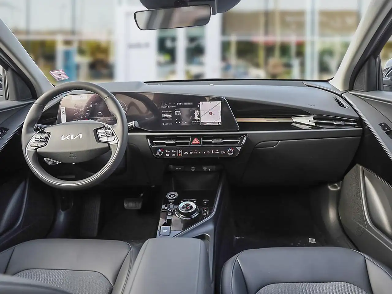 Kia Niro снимка Kia Niro