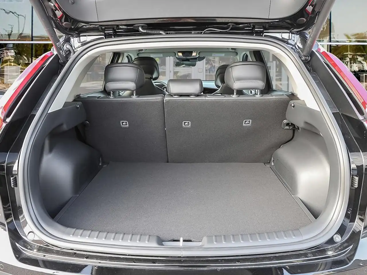 Kia Niro снимка Kia Niro