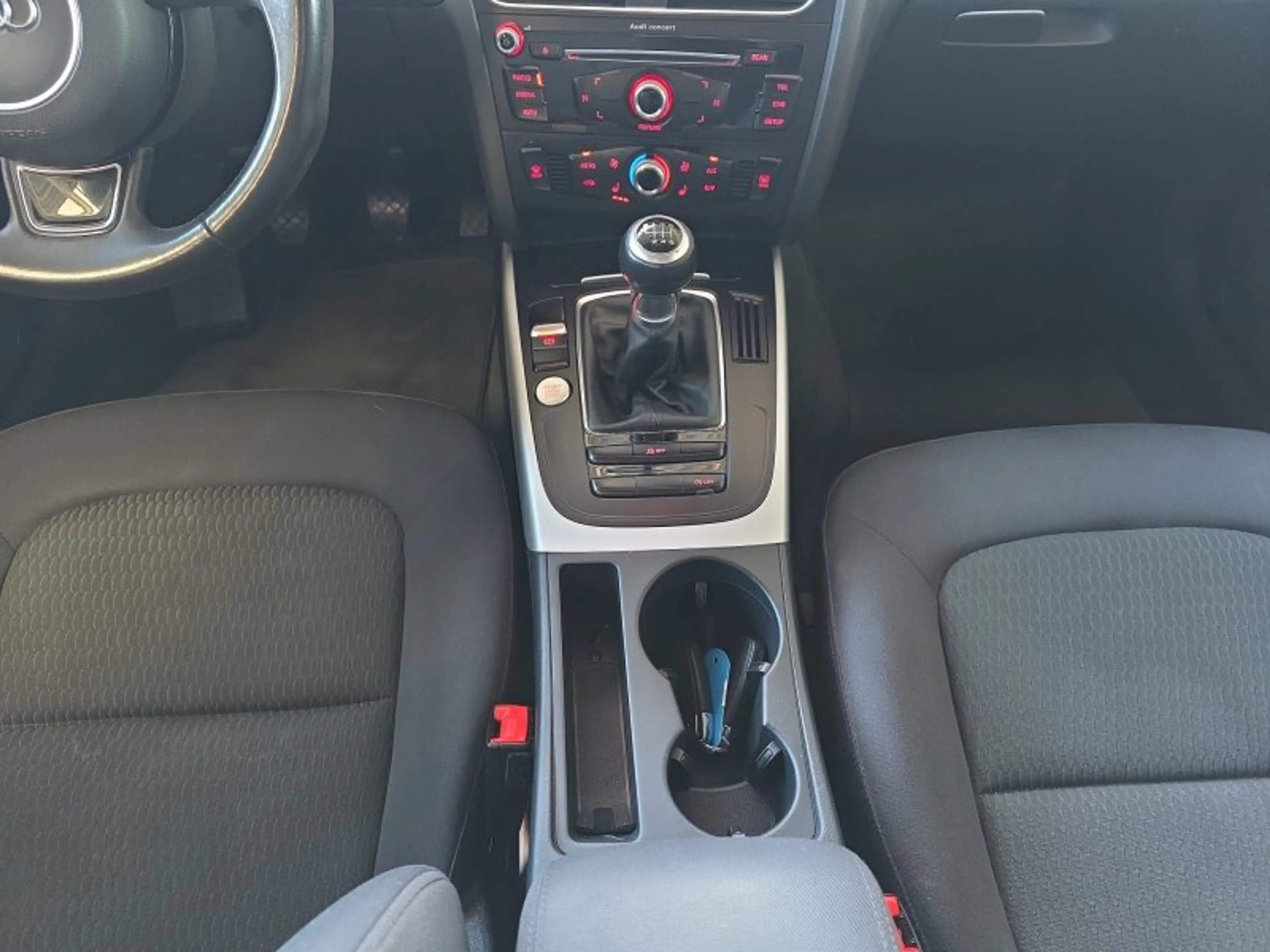 Audi A5 Sportback S-Line 1,8TFSI 19*Alu/BI-Xenon/Keyless — photo 12