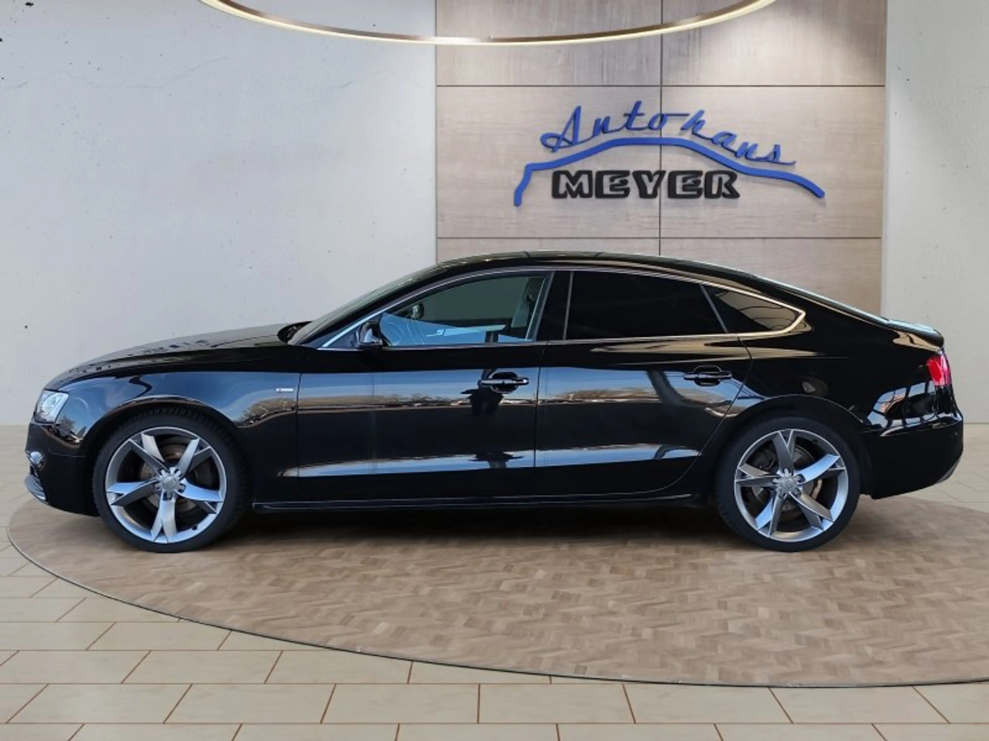 Audi A5 Sportback S-Line 1,8TFSI 19*Alu/BI-Xenon/Keyless — photo 2