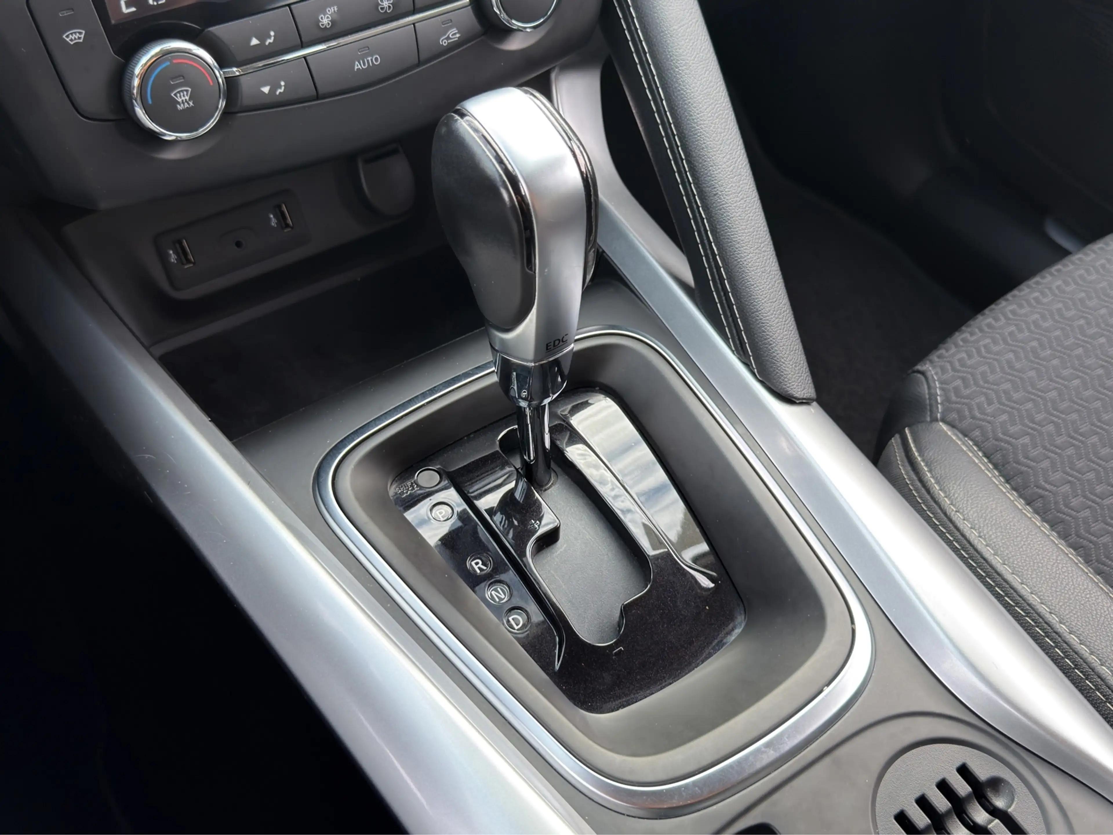 Renault Kadjar 1.2 TCe Intens Automaat|Camera|Trekhaak|NAP — photo 19