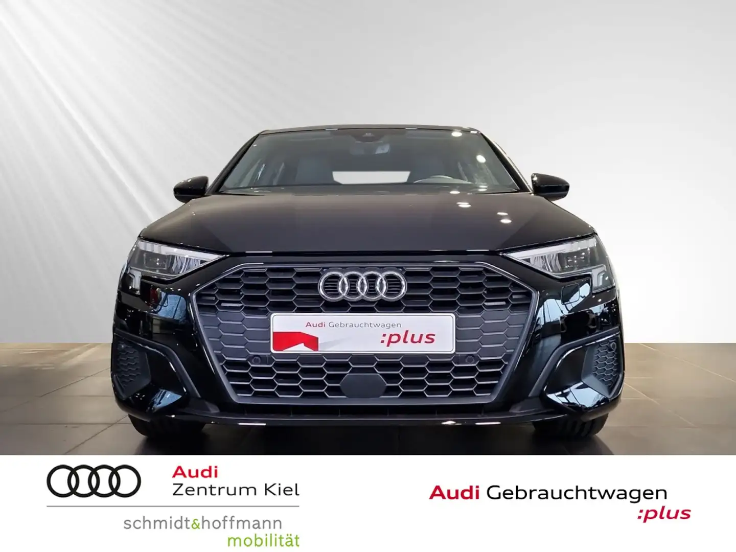 Audi A3 Sportback 30 TFSI S-tronic LED+RFK+Tempomat Klima Schwarz - 2